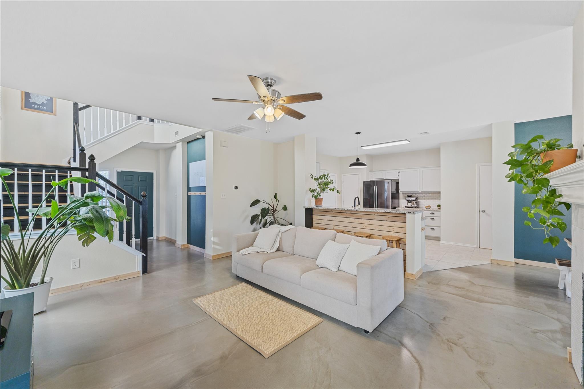 903 Thackeray Ln, Pflugerville, TX 78660