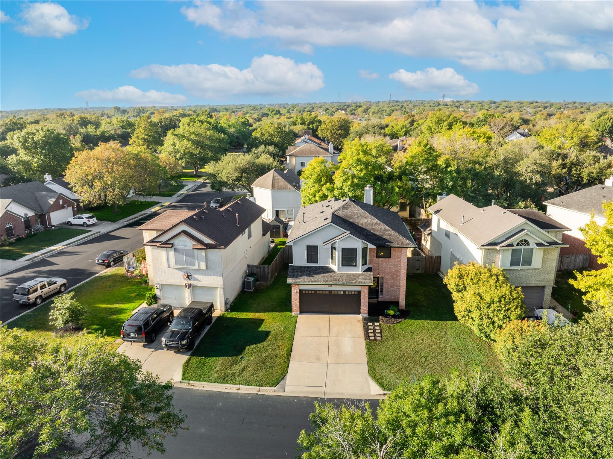 903 Thackeray Ln, Pflugerville, TX 78660