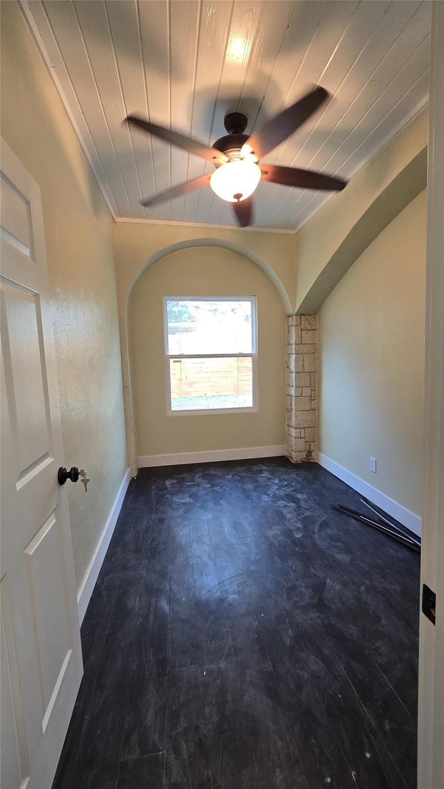 17621 Stacey Ln, Lago Vista, TX 78645