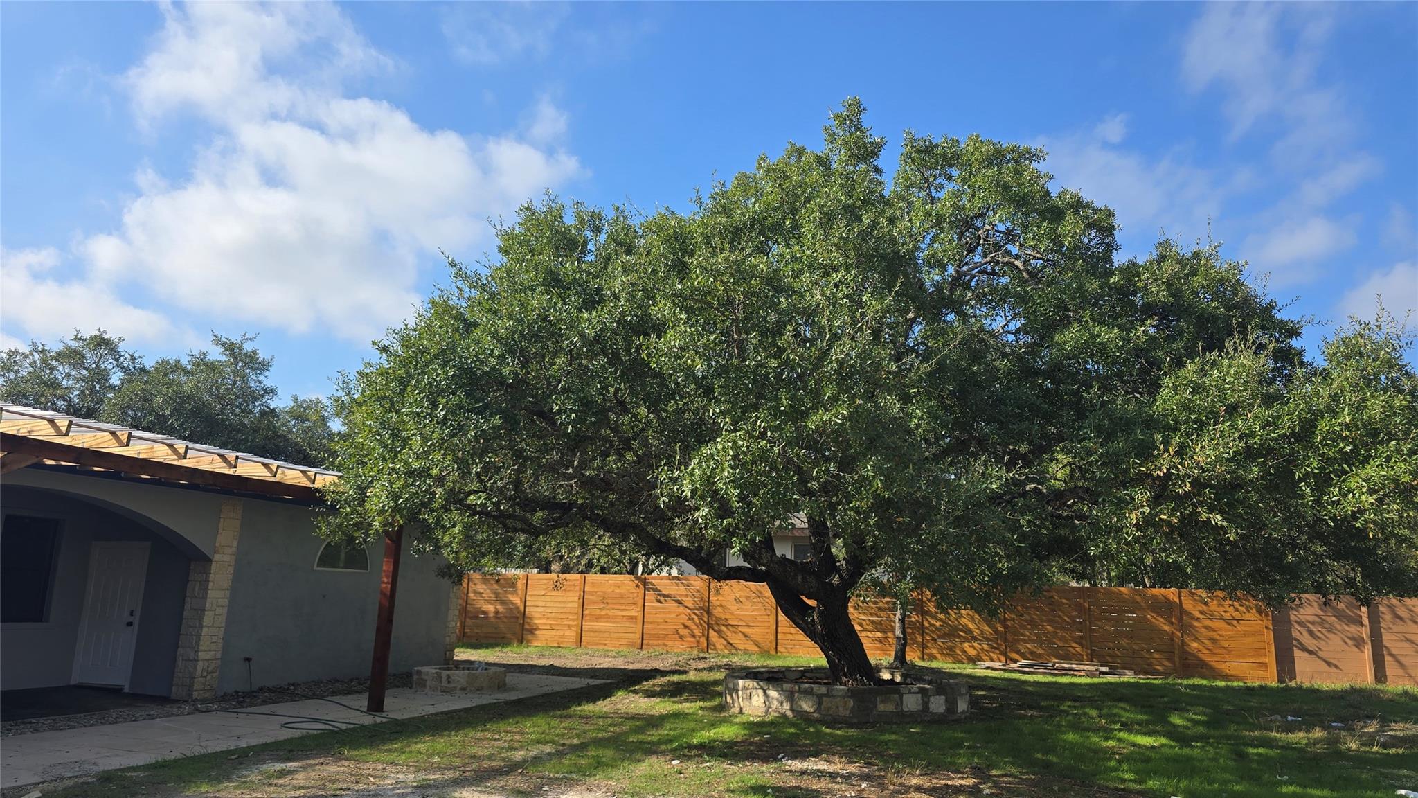 17621 Stacey Ln, Lago Vista, TX 78645