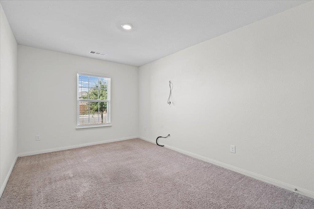 19012 Speculator Ln, Elgin, TX 78621