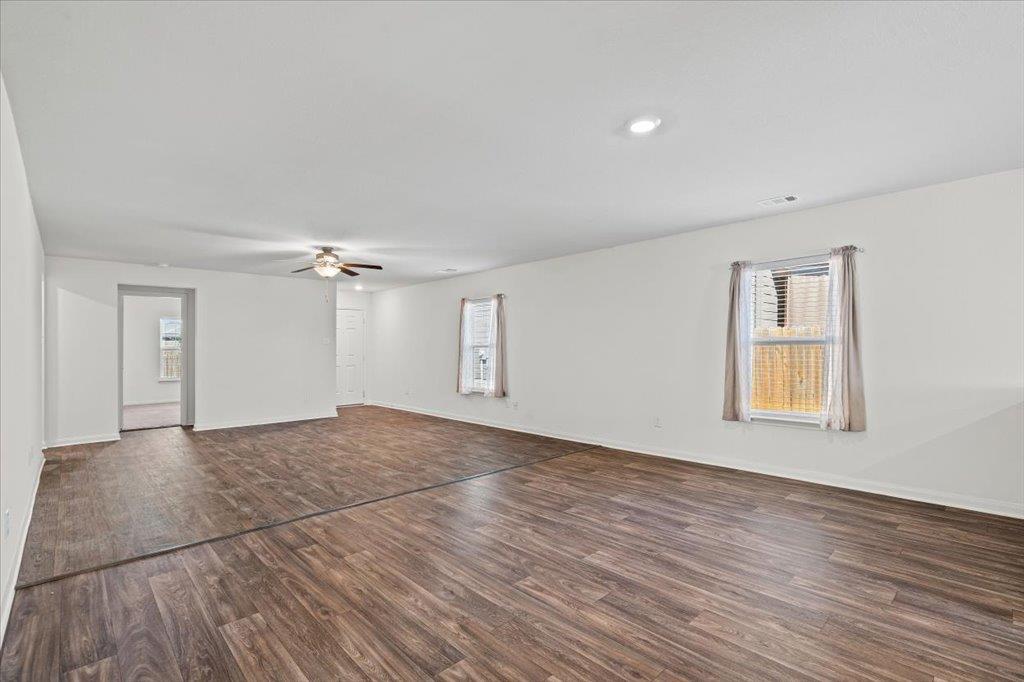 19012 Speculator Ln, Elgin, TX 78621