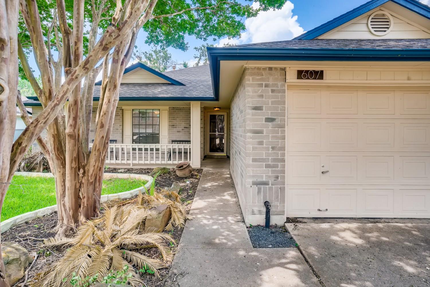 607 Battlecreek Ln, Leander, TX 78641