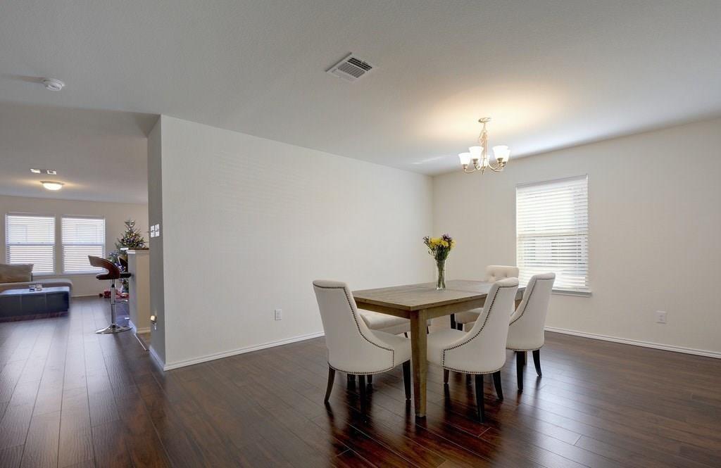 900 Oatmeal Dr, Pflugerville, TX 78660