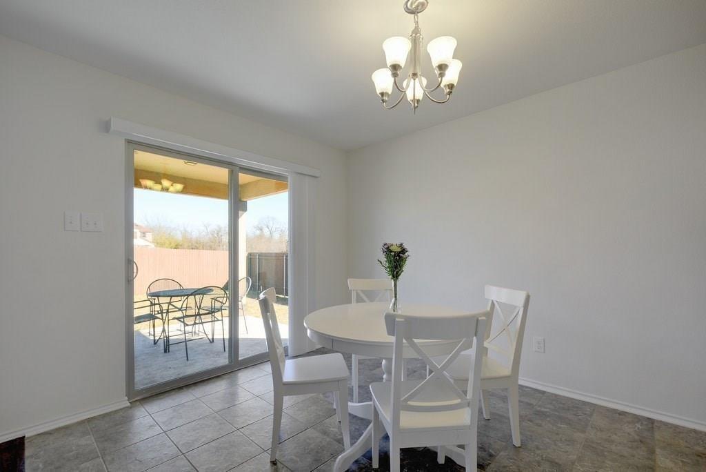 900 Oatmeal Dr, Pflugerville, TX 78660