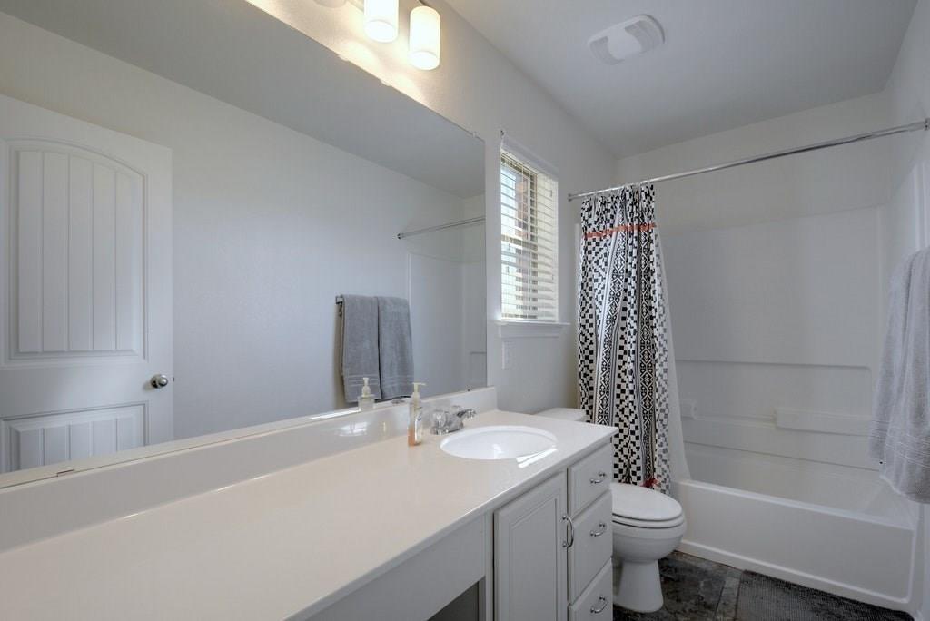 900 Oatmeal Dr, Pflugerville, TX 78660