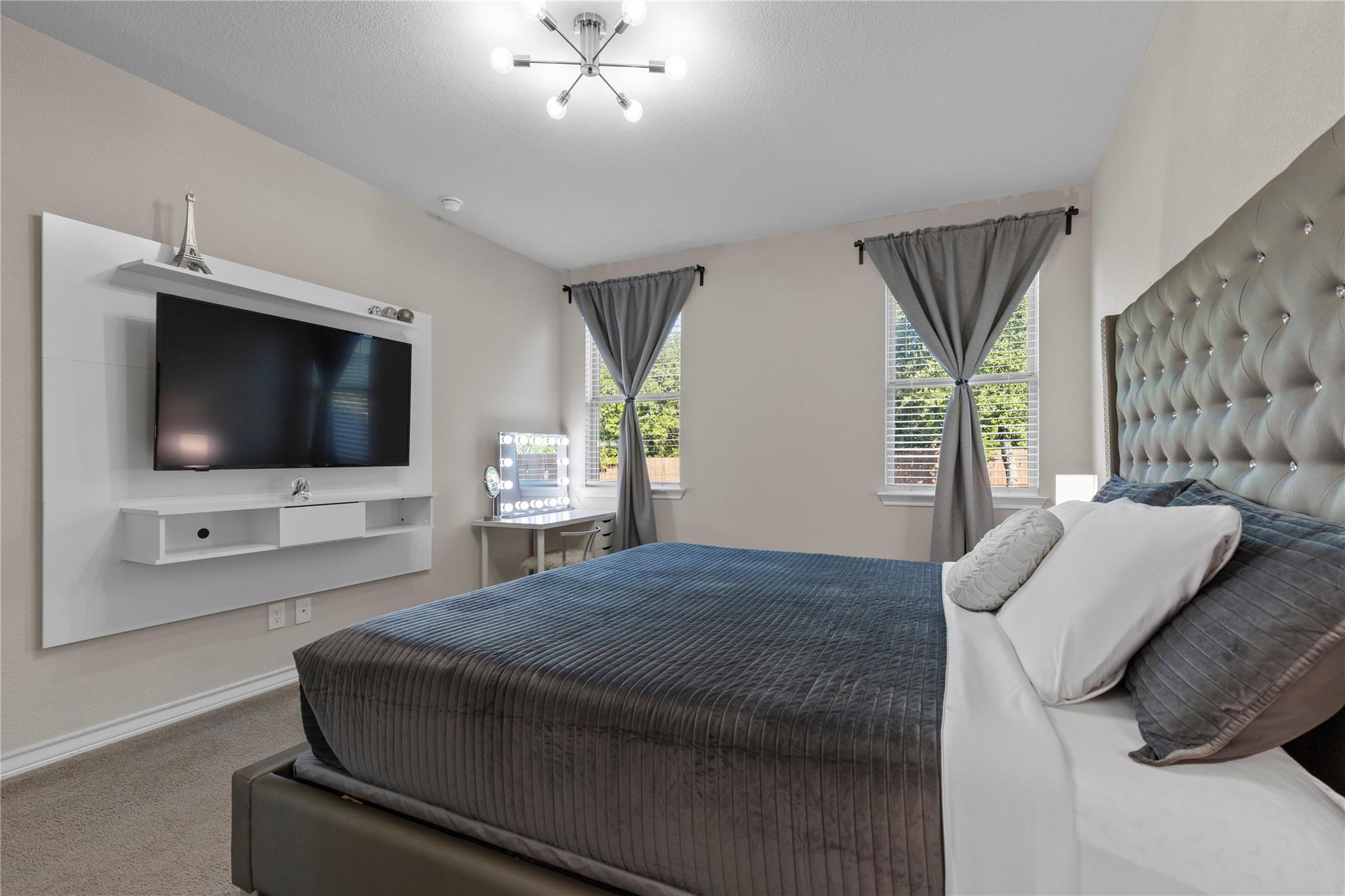 501 LIMESTONE Rd, Liberty Hill, TX 78642