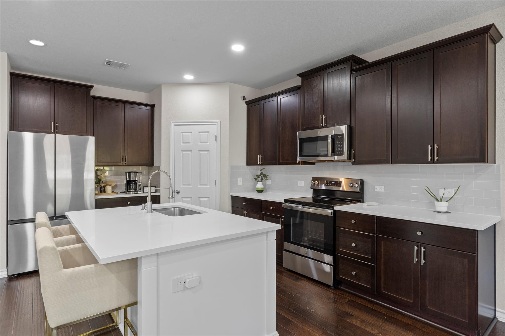 501 LIMESTONE Rd, Liberty Hill, TX 78642