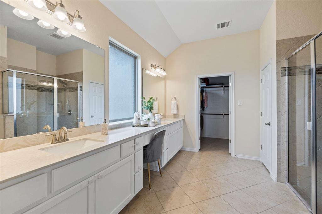 7716 Pace Ravine Dr, Lago Vista, TX 78645