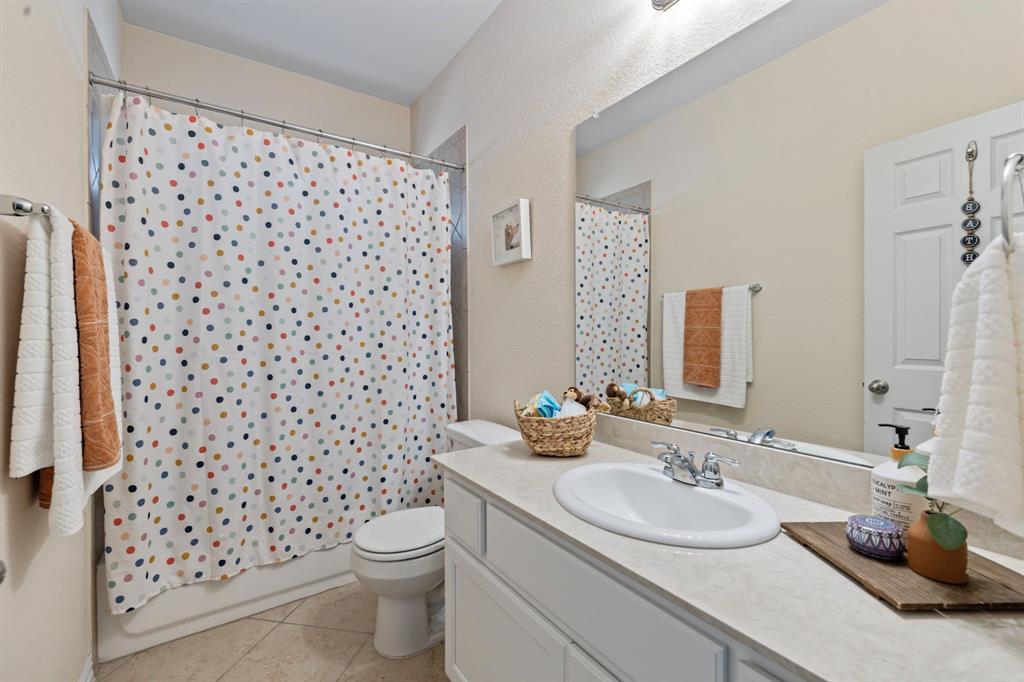 7716 Pace Ravine Dr, Lago Vista, TX 78645