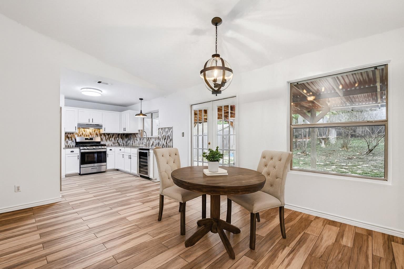 7004 Colony Loop Dr, Austin, TX 78724