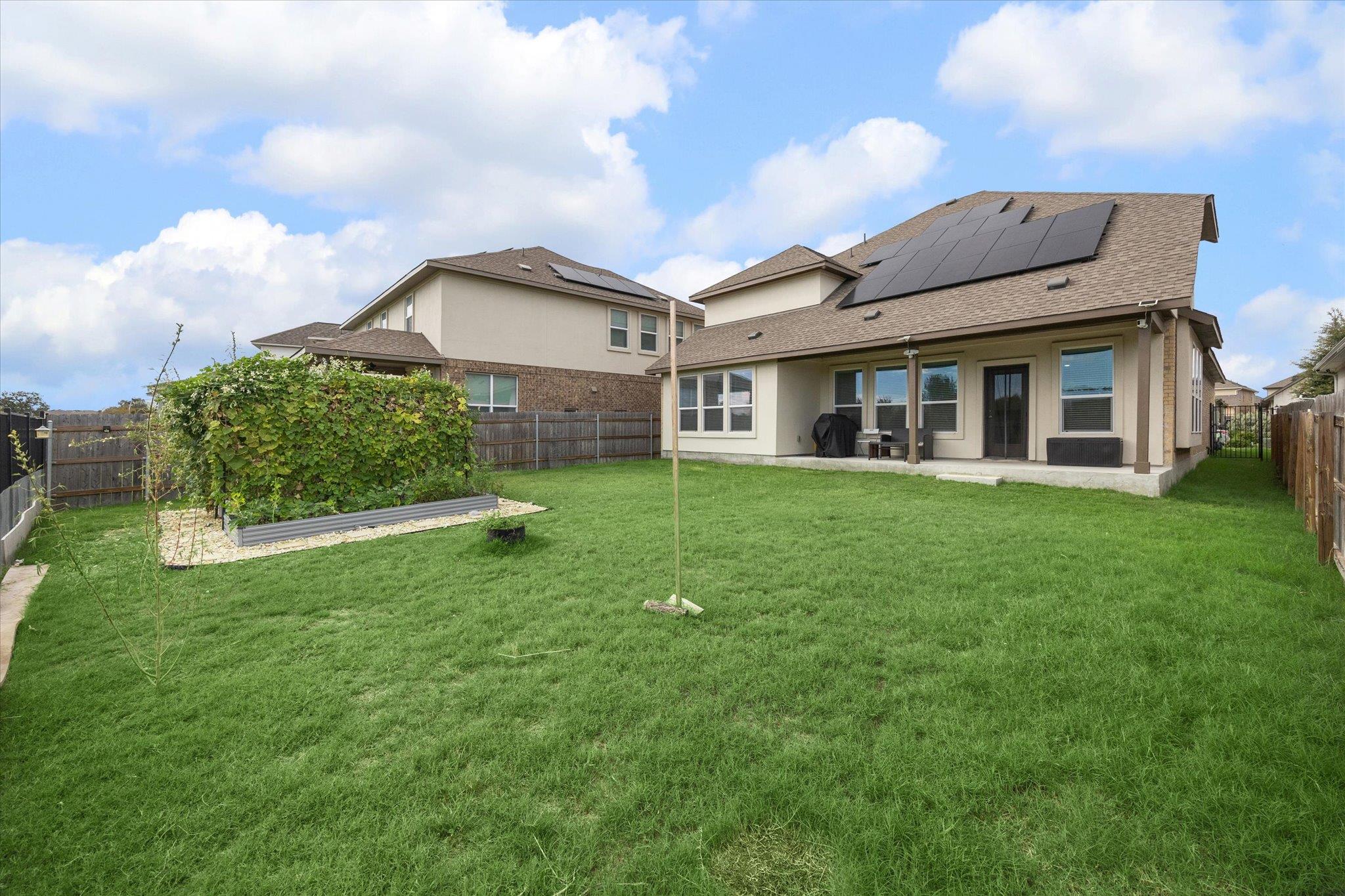 209 Crimson Rose Ct, Liberty Hill, TX 78642