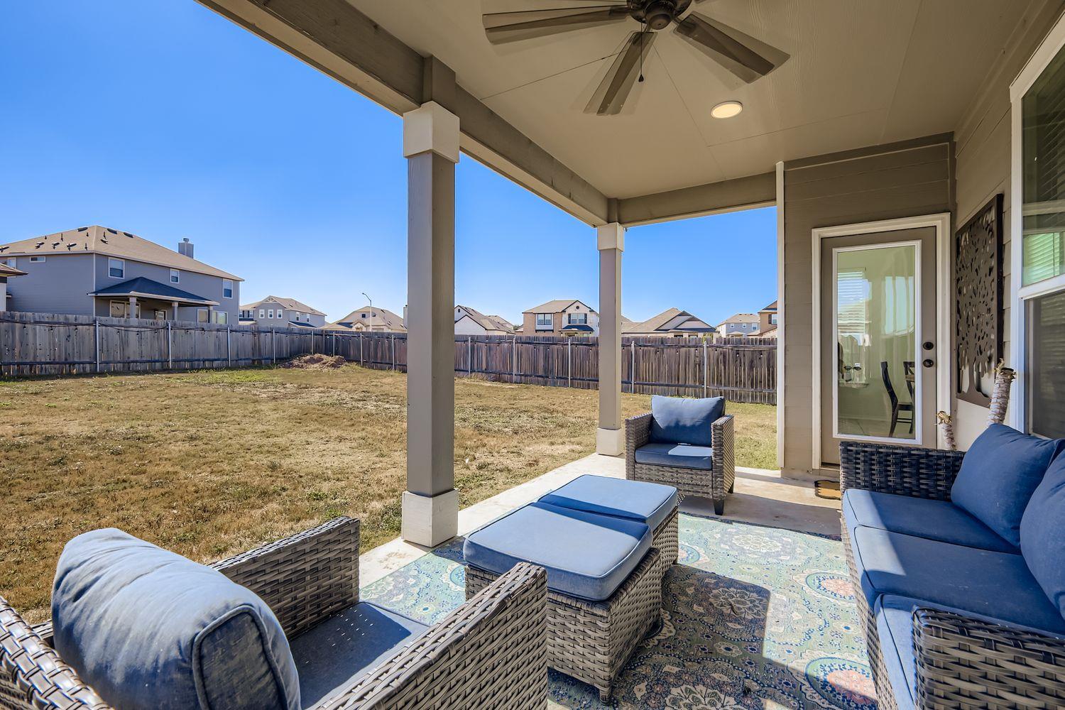 295 Kat Garnet Dr, Kyle, TX 78640