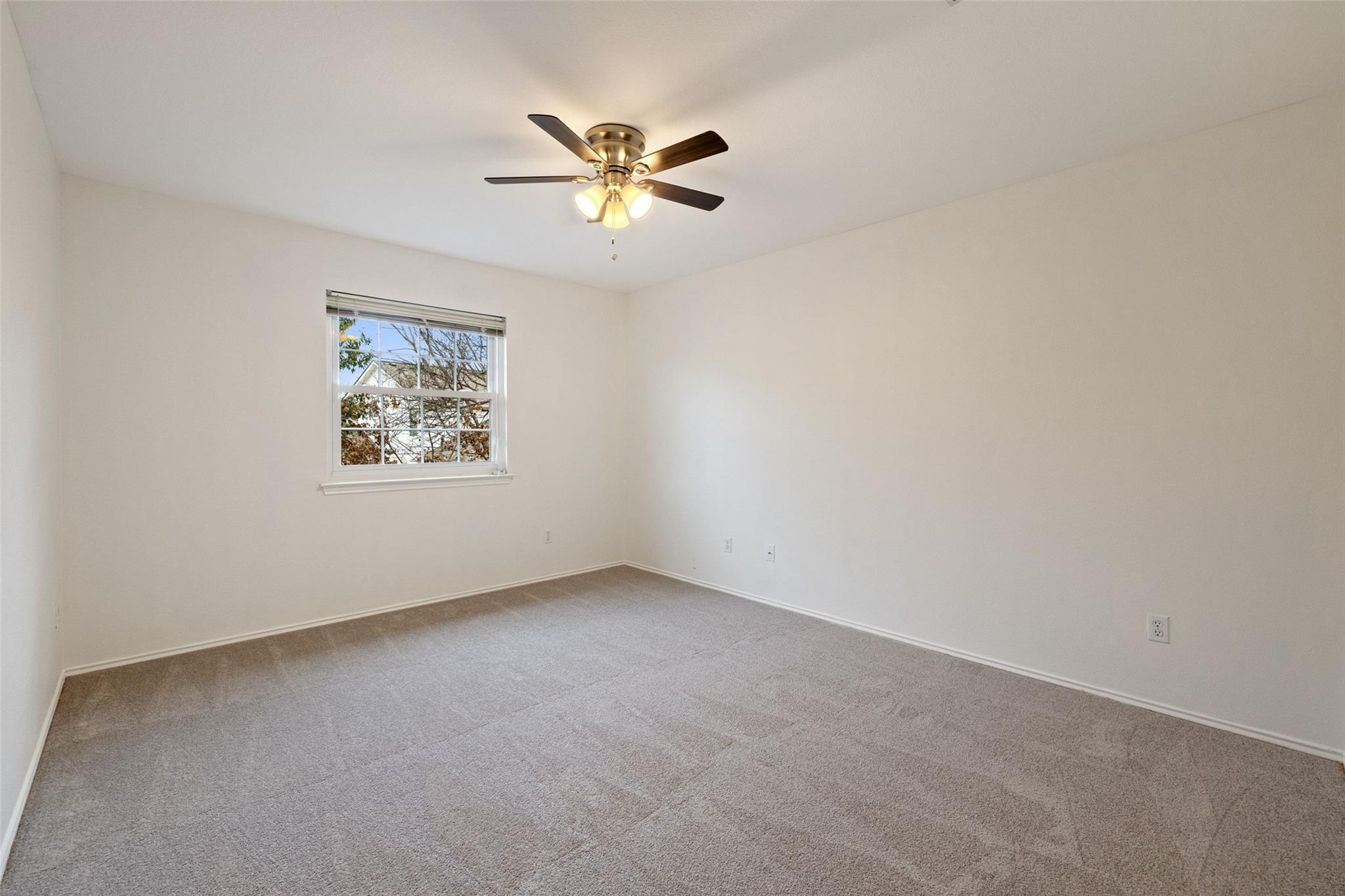 3912 Newland Dr, Round Rock, TX 78681