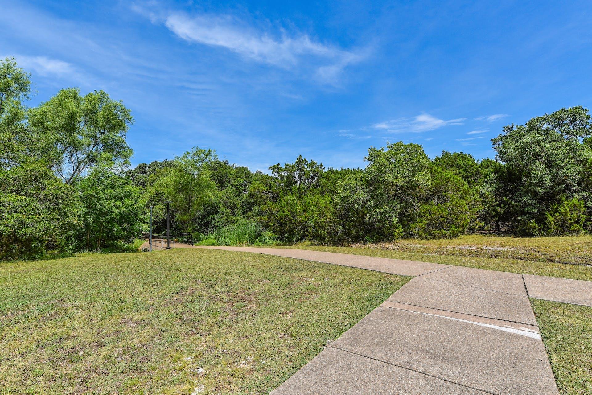3912 Newland Dr, Round Rock, TX 78681