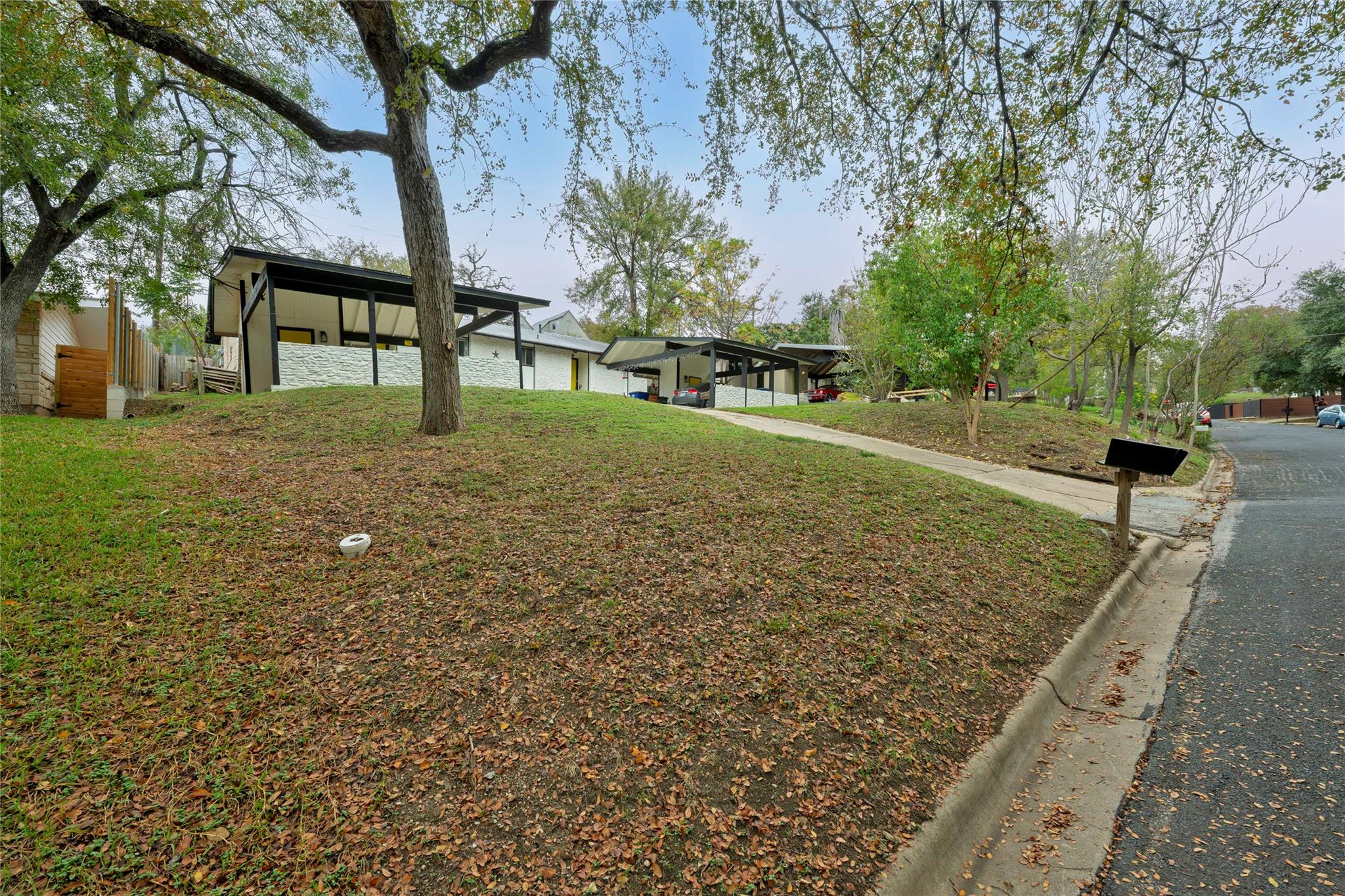 1706 Elmhurst Dr # A, Austin, TX 78741