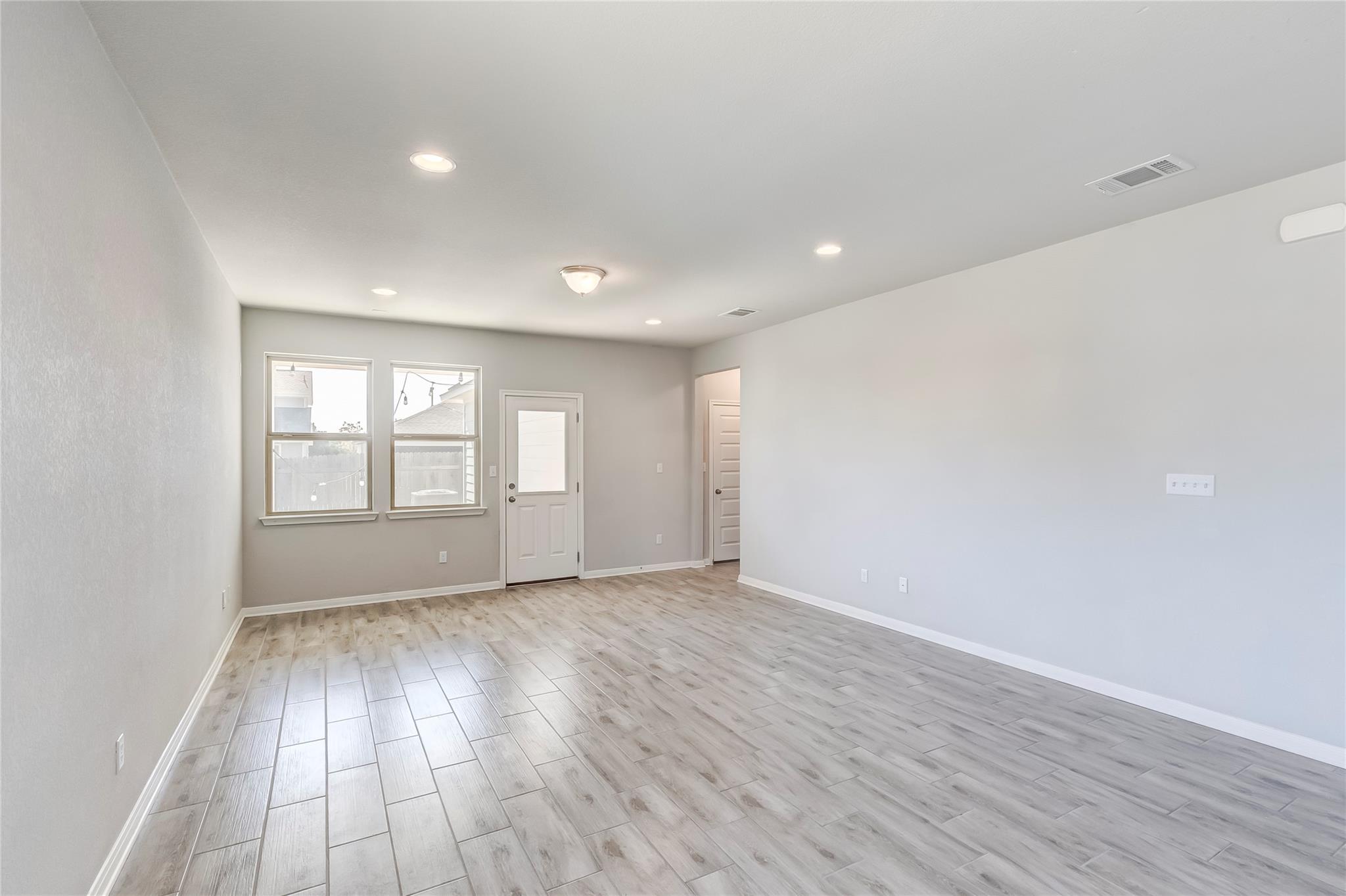 2533 Pecan Island Dr, Leander, TX 78641