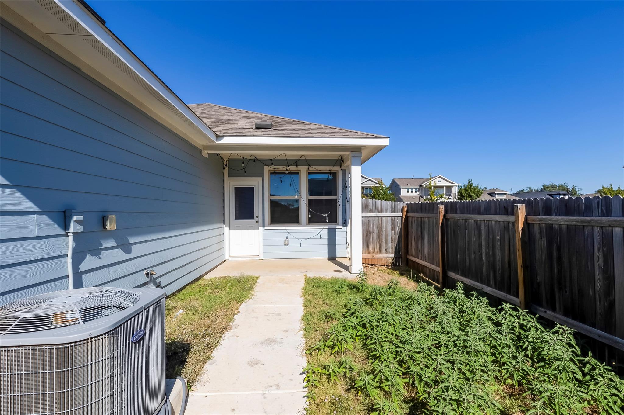 2533 Pecan Island Dr, Leander, TX 78641