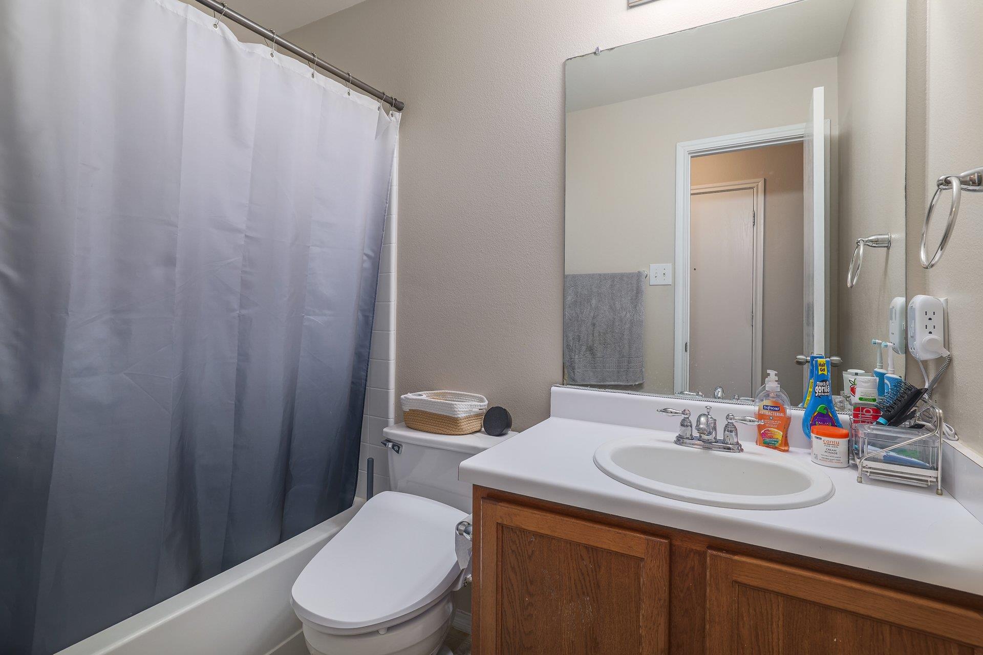 267 Drystone Trl, Liberty Hill, TX 78642