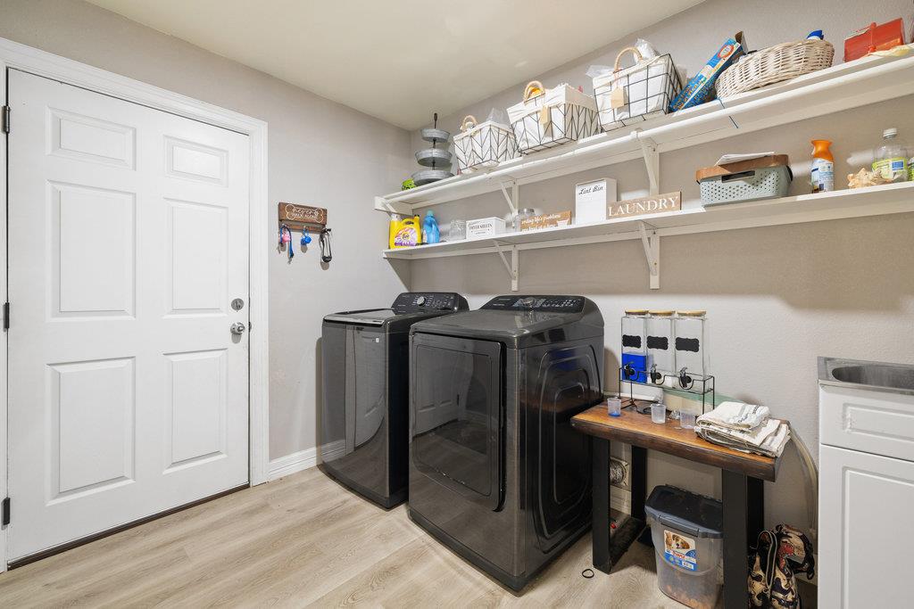 115 Rangeland Rd, Bastrop, TX 78602