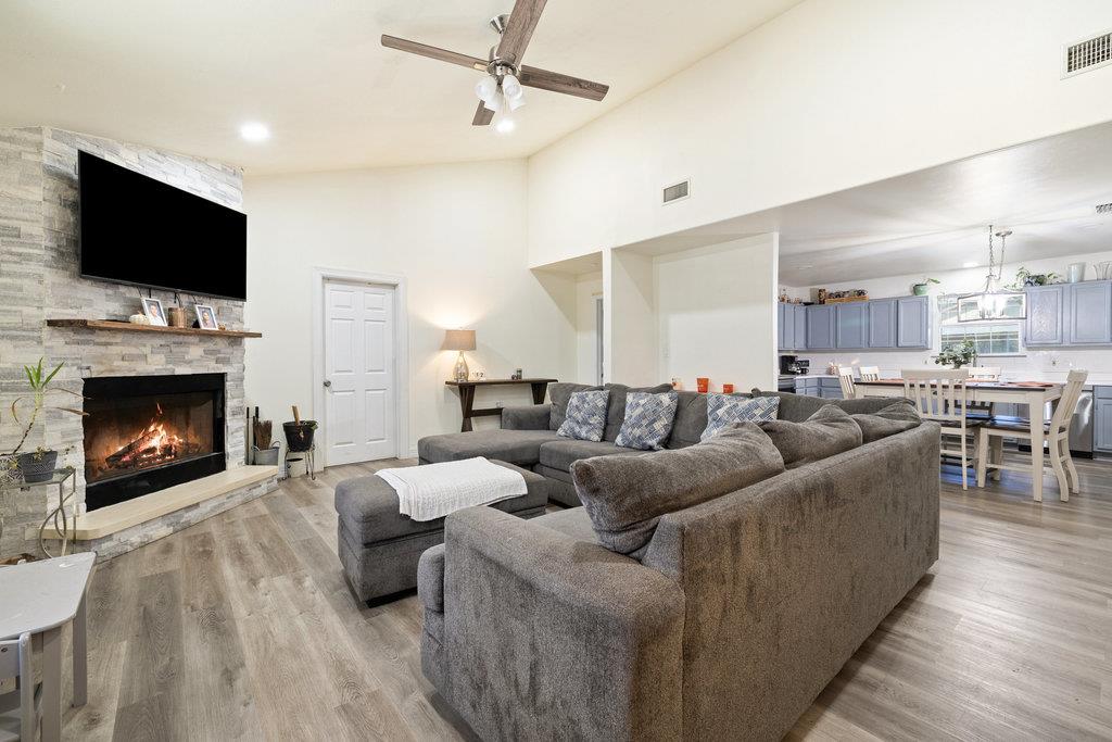 115 Rangeland Rd, Bastrop, TX 78602