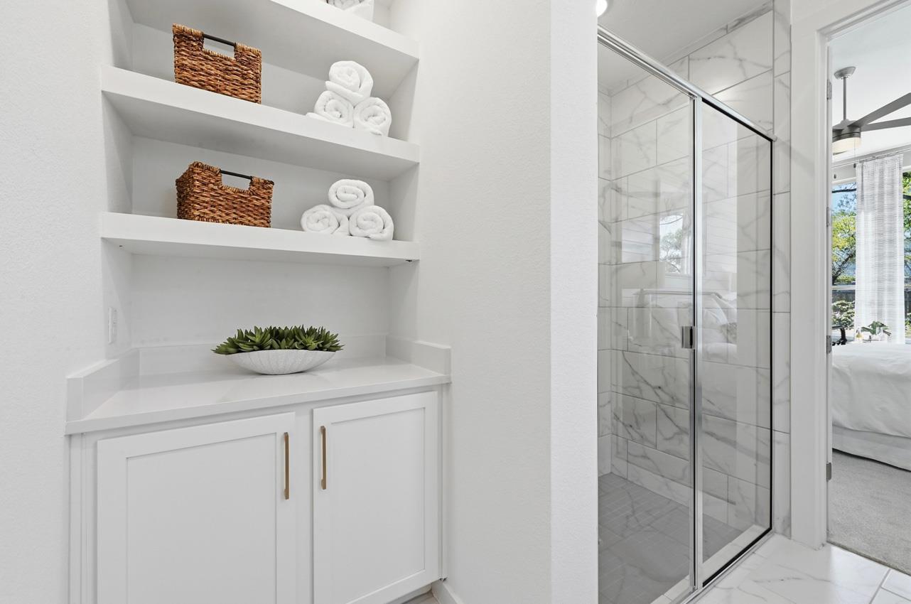 121 Mineral River Loop, Kyle, TX 78640