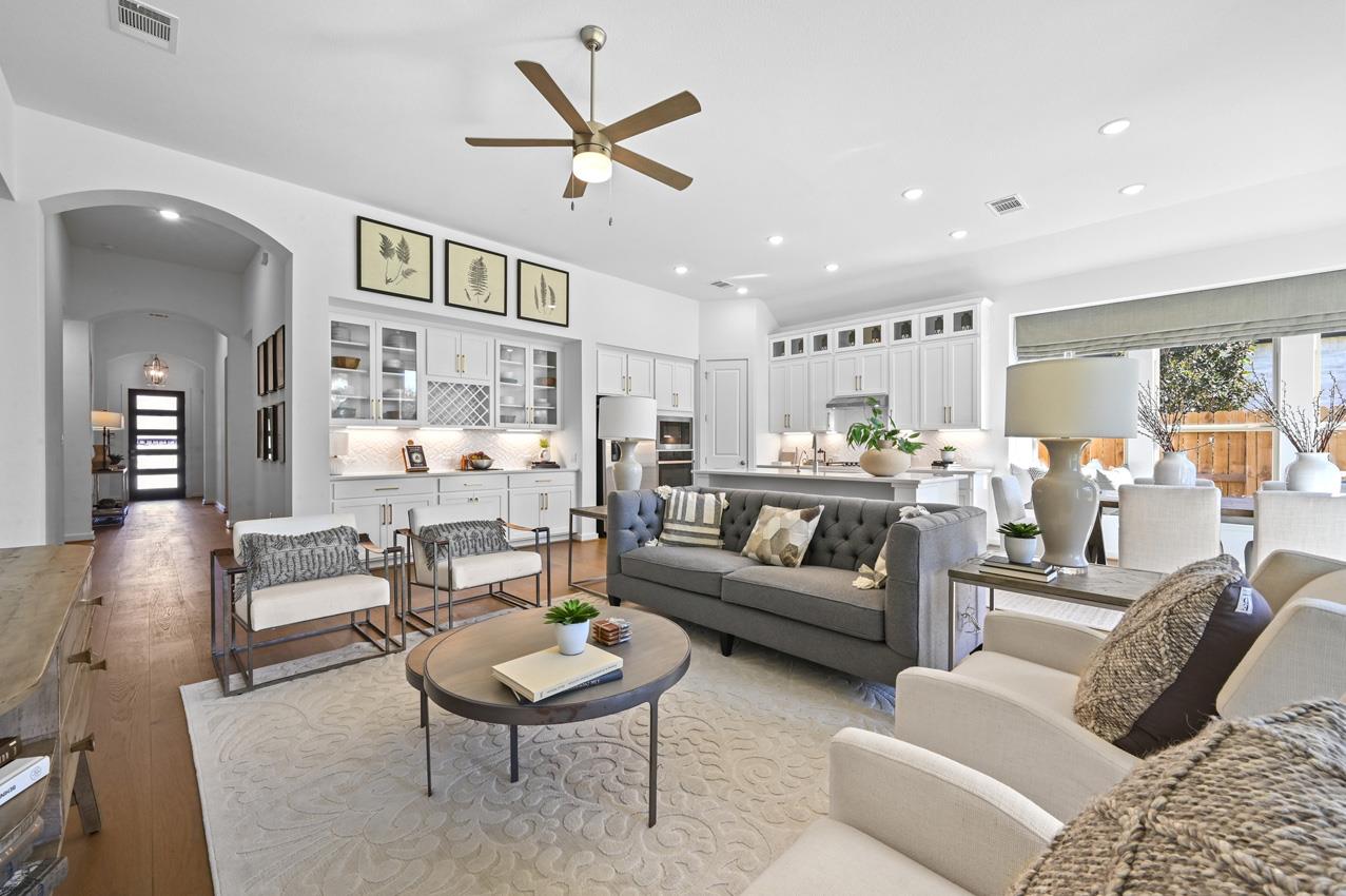 121 Mineral River Loop, Kyle, TX 78640