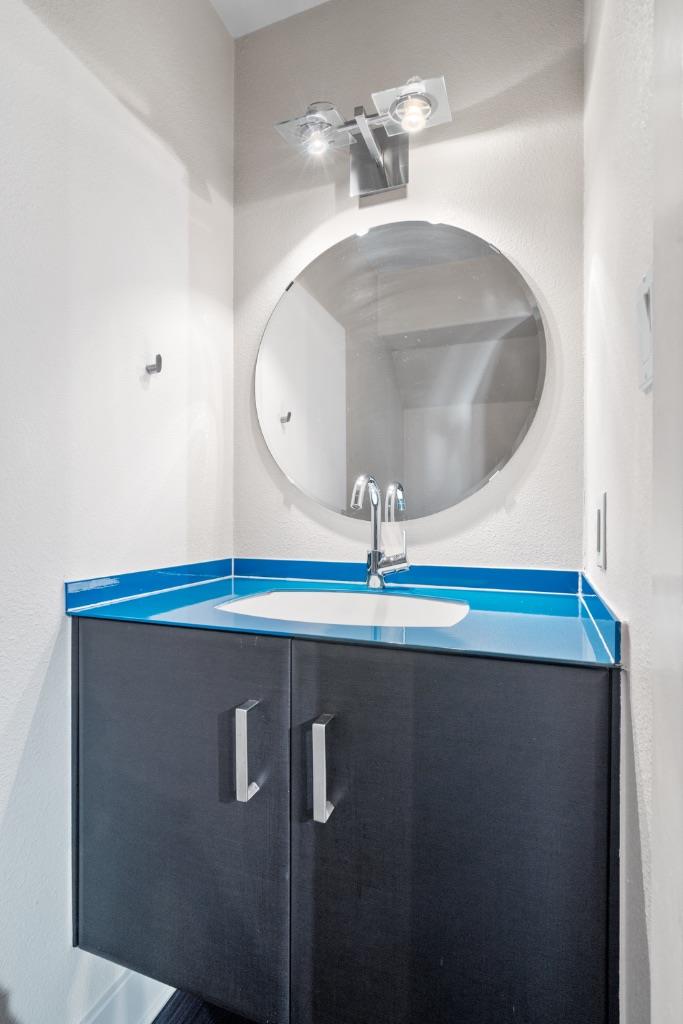 1101 Grove Blvd # 206, Austin, TX 78741