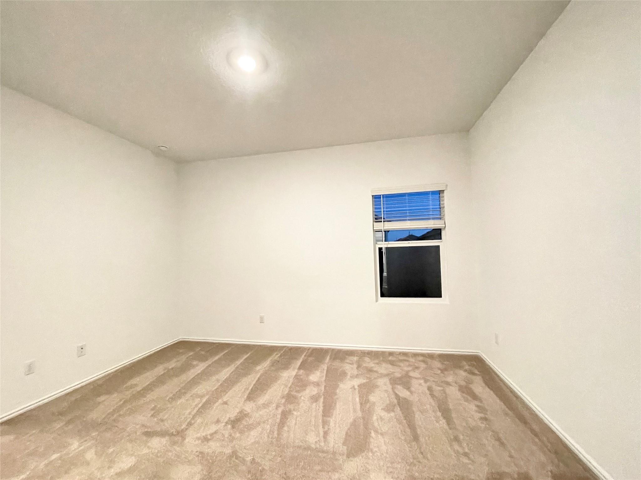 332 Amber Gln, San Marcos, TX 78656