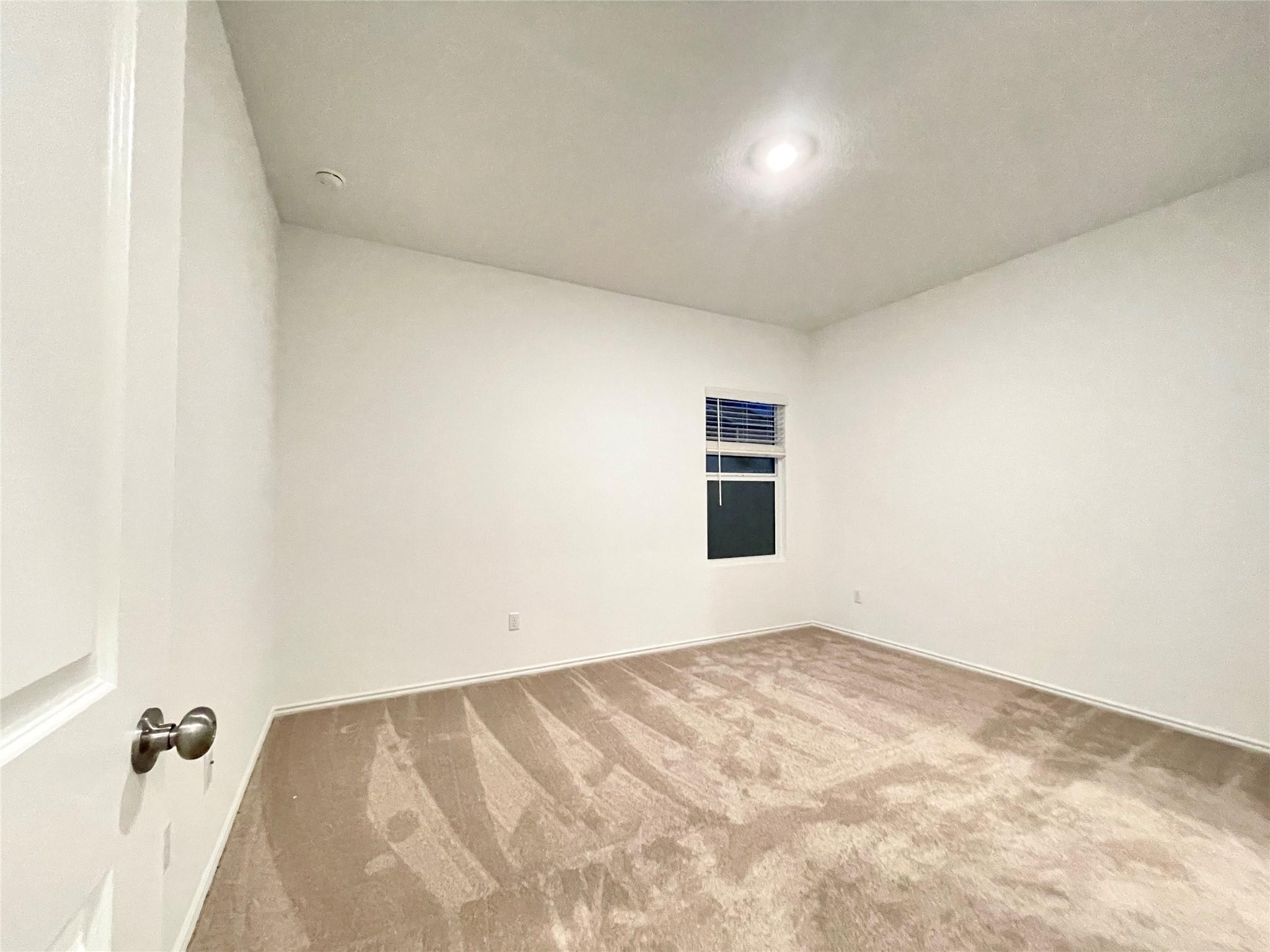 332 Amber Gln, San Marcos, TX 78656