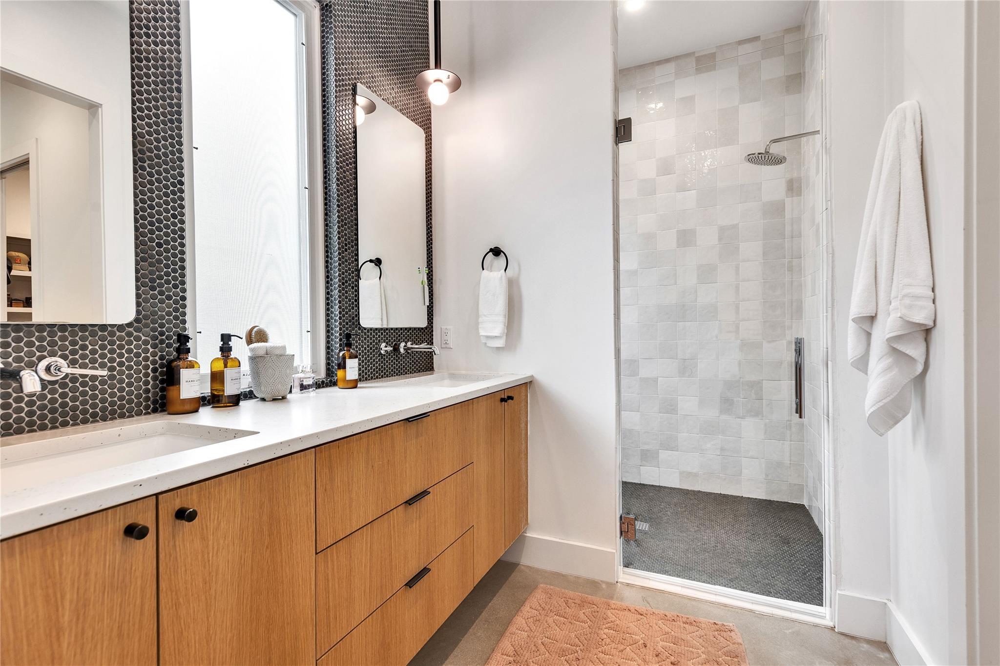 506 Powell Cir, Austin, TX 78704