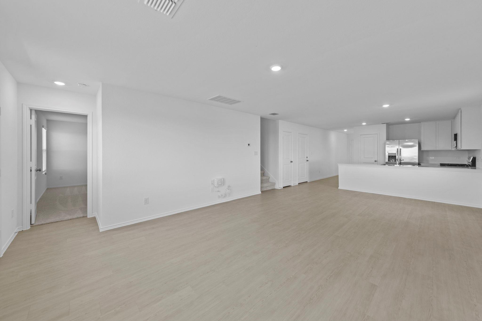 13220 Eastland Dr, Mustang Ridge, TX 78610