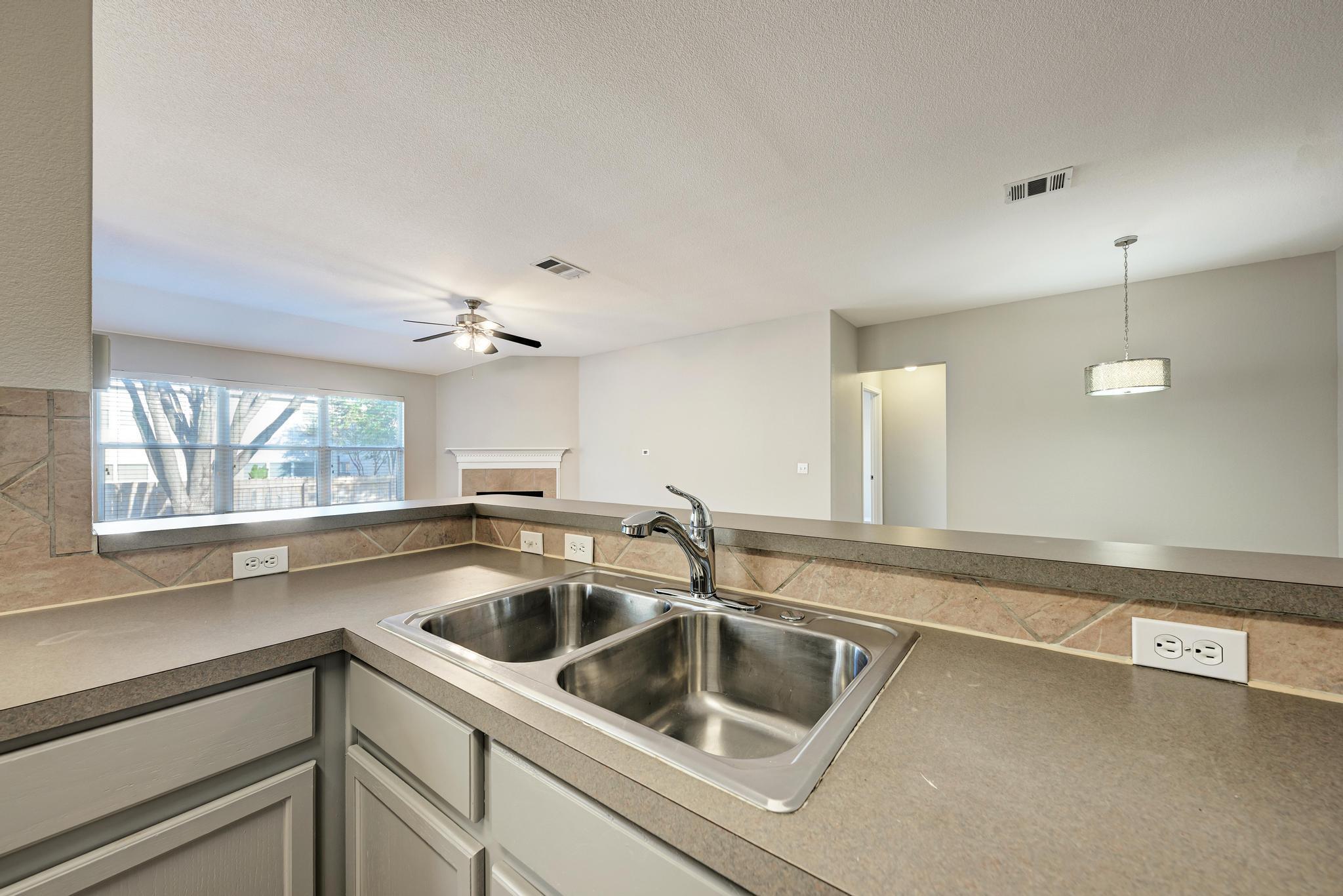 2308 John Tee Dr, Cedar Park, TX 78613