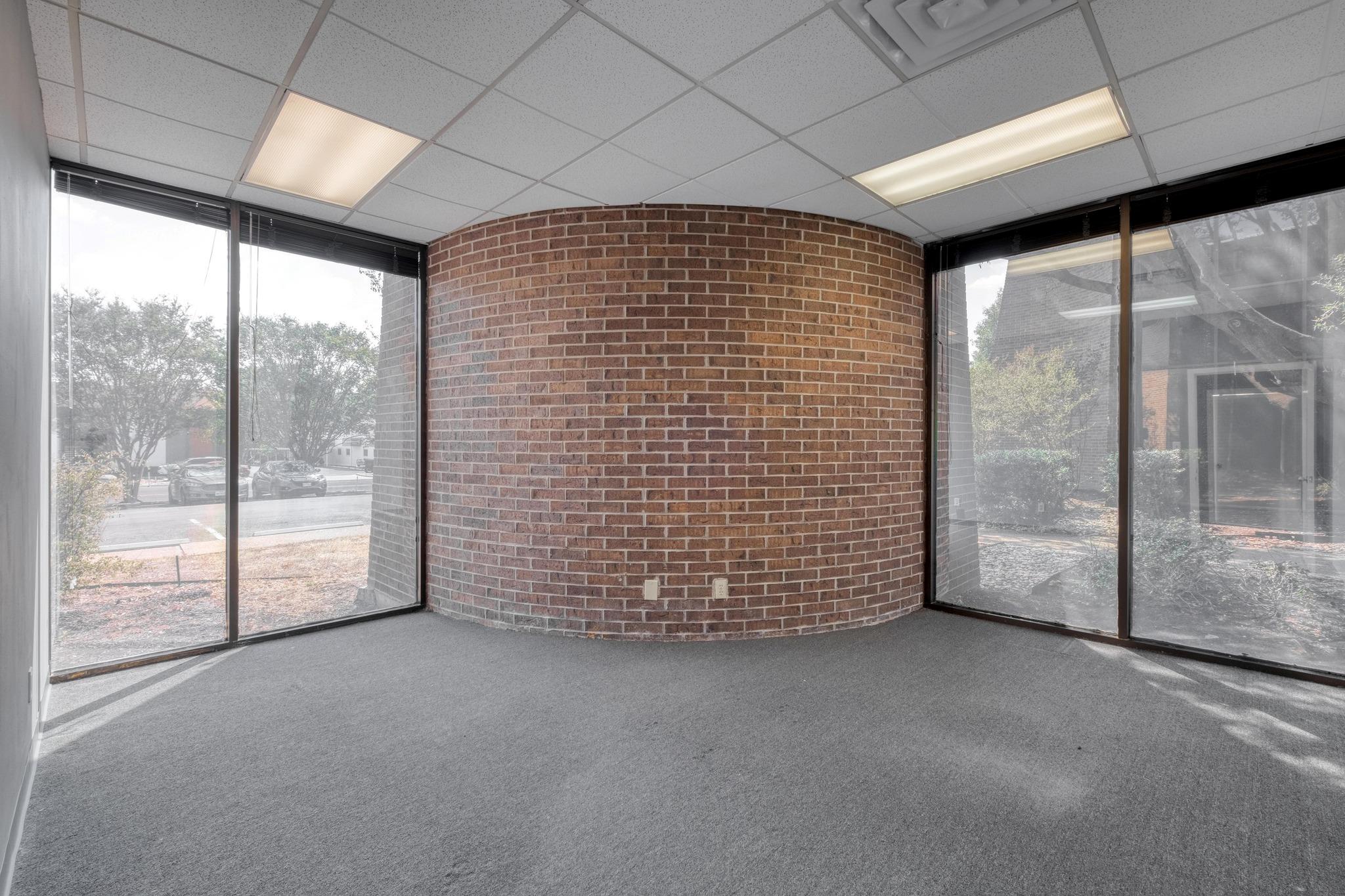 8500 Shoal Creek Blvd # 103, Austin, TX 78757