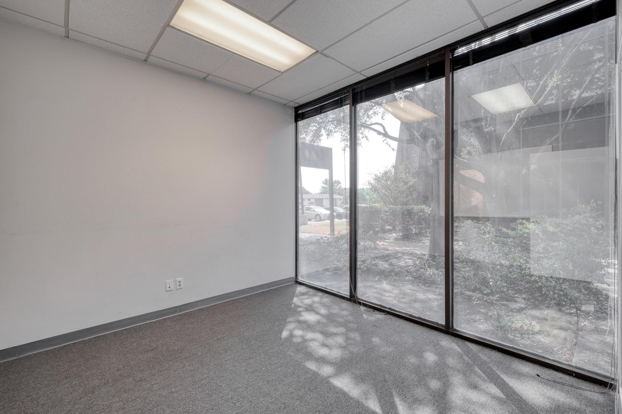 8500 Shoal Creek Blvd # 103, Austin, TX 78757