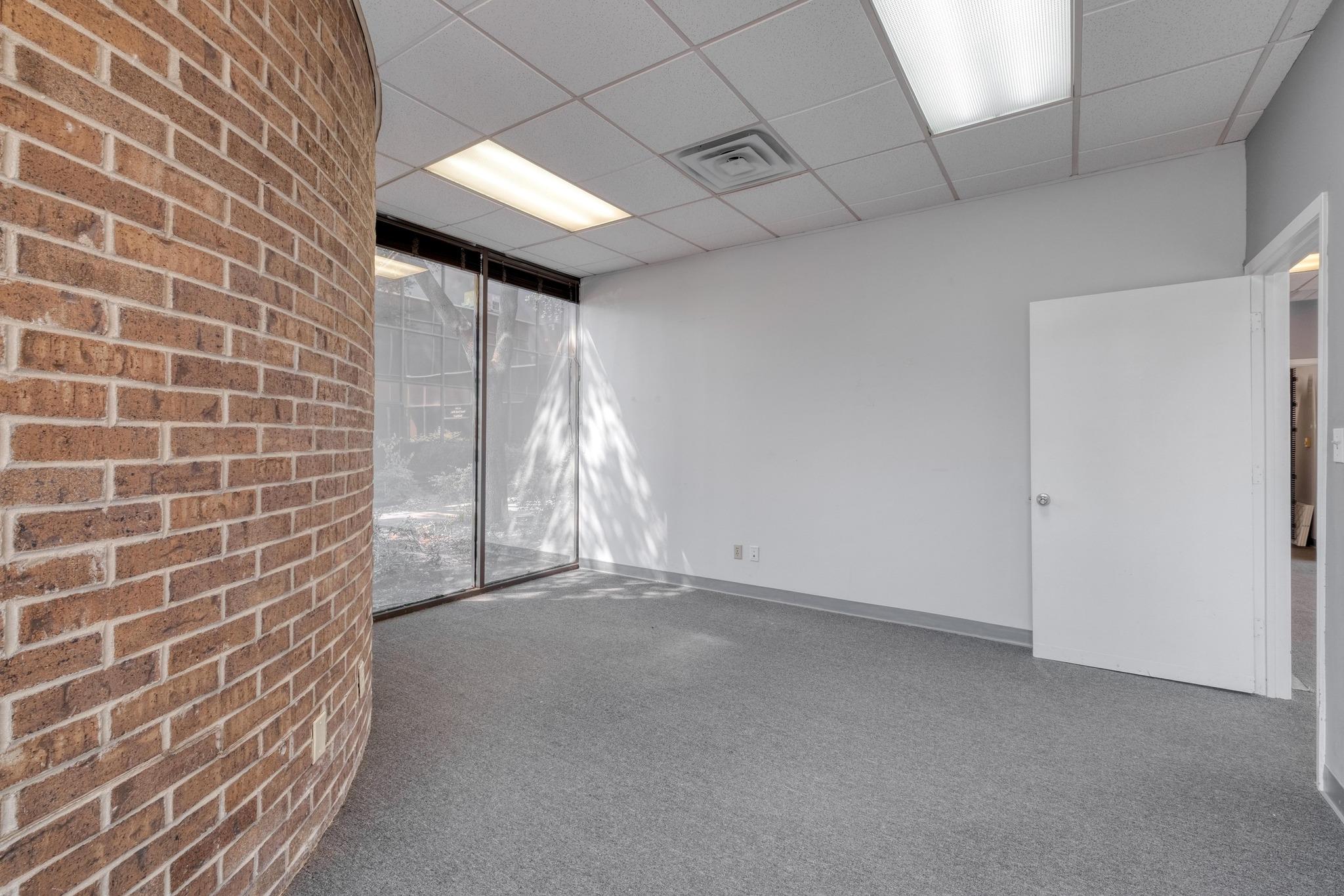 8500 Shoal Creek Blvd # 103, Austin, TX 78757