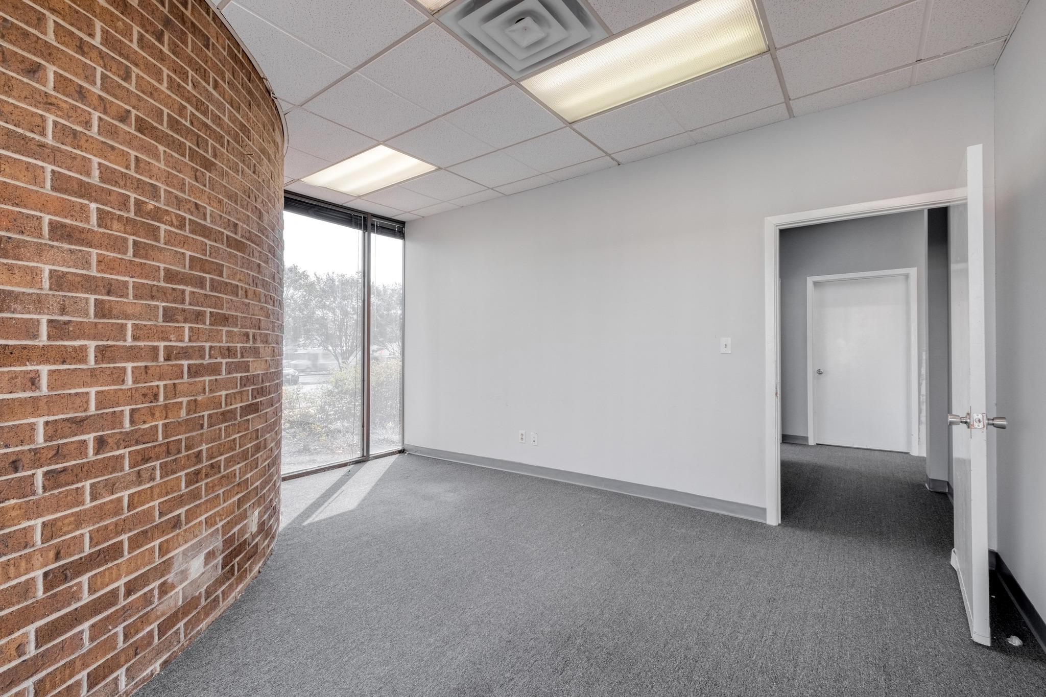 8500 Shoal Creek Blvd # 103, Austin, TX 78757