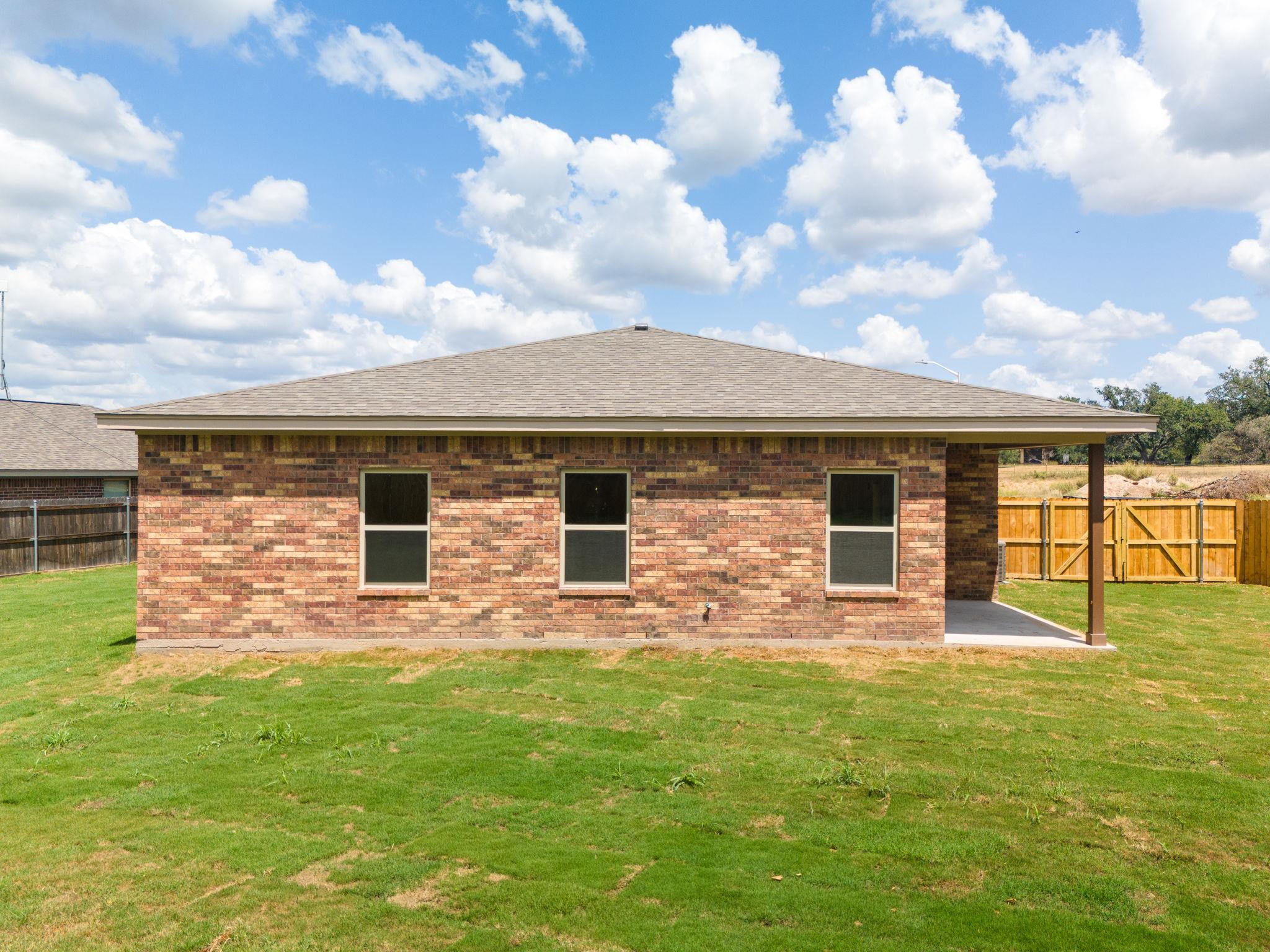 828 Elijah Ln, Lampasas, TX 76550