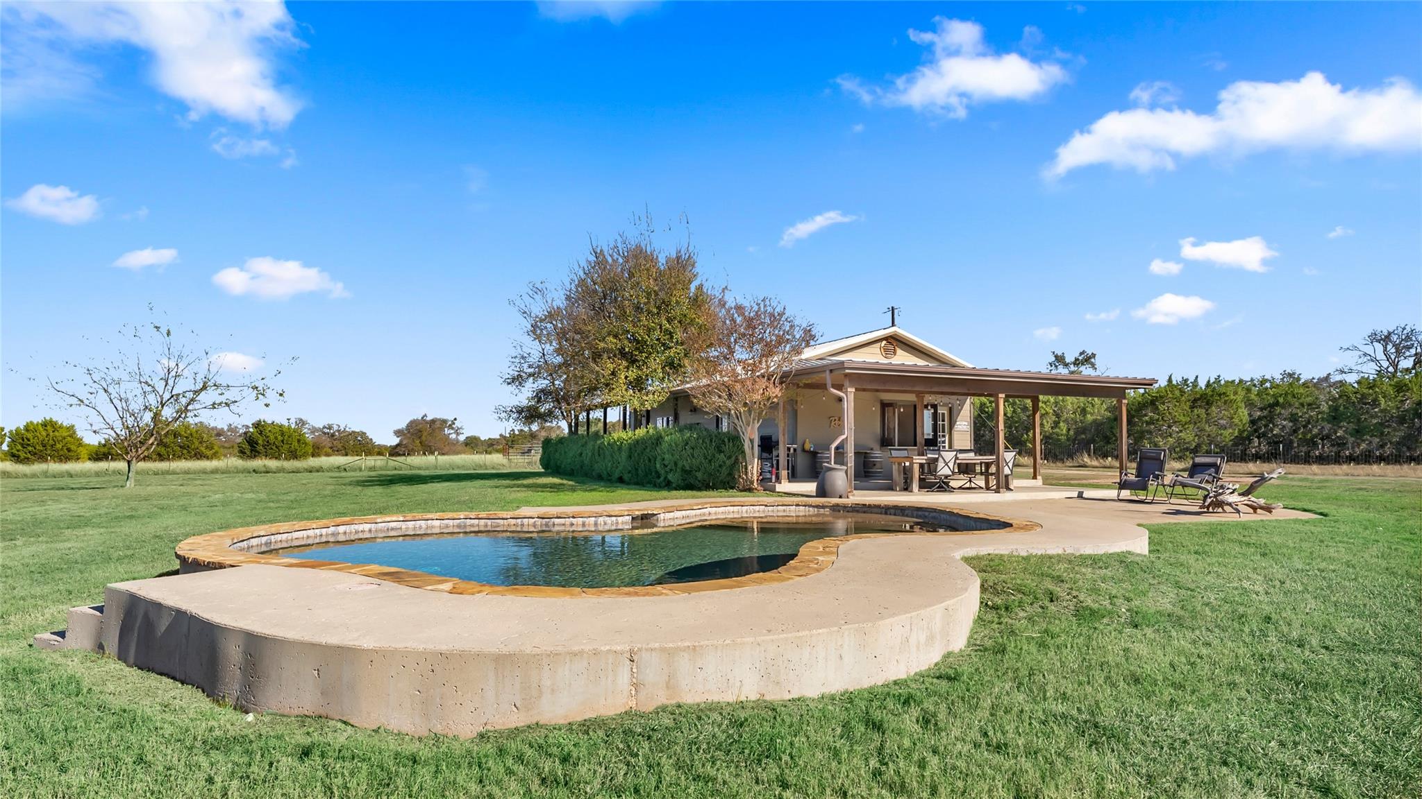 750 Marshall Rd, Bertram, TX 78605