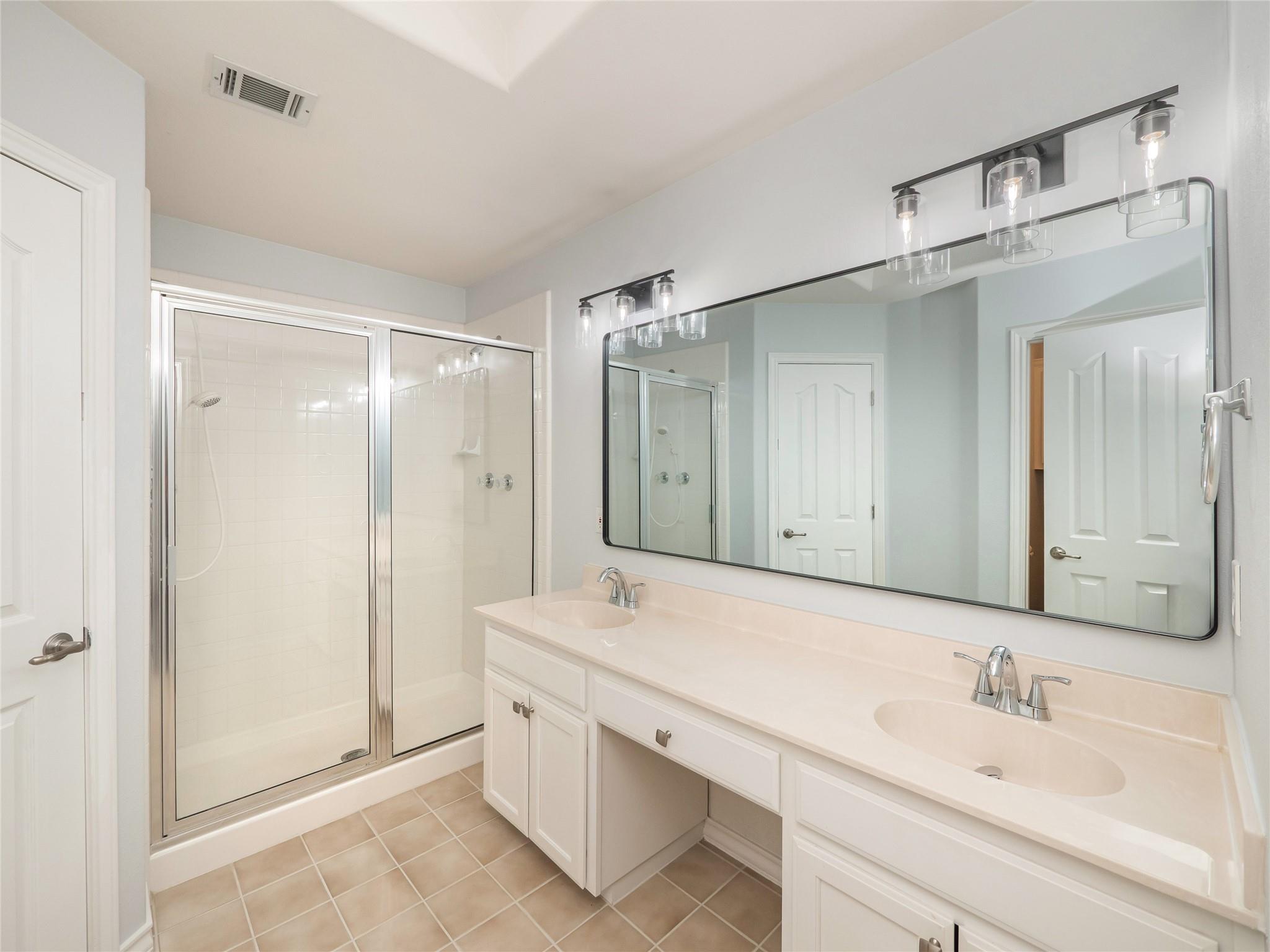 2312 Mac Arthur Ave, Lago Vista, TX 78645