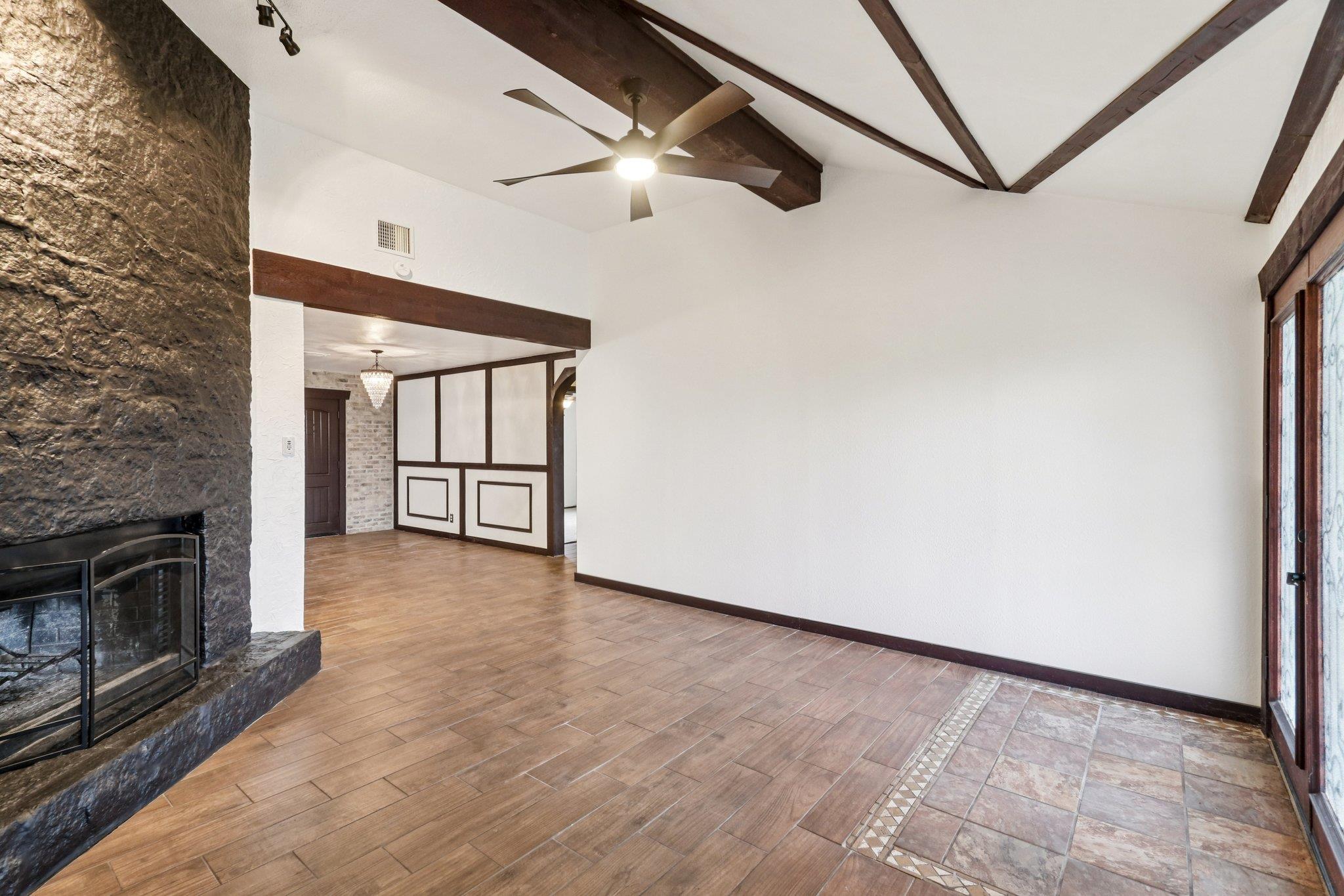 24369-2 Bingham Creek Rd # 12, Leander, TX 78641