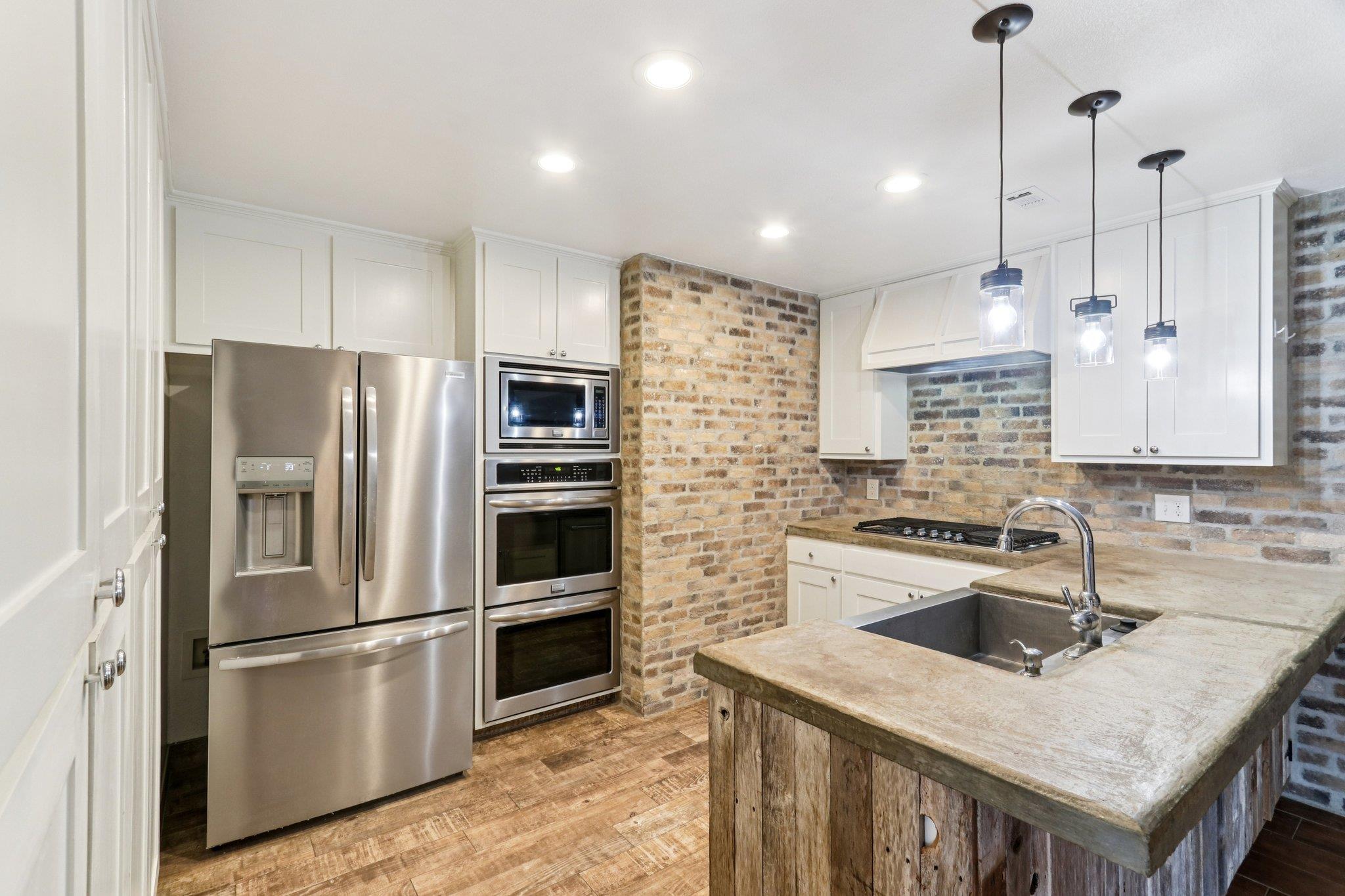 24369-2 Bingham Creek Rd # 12, Leander, TX 78641