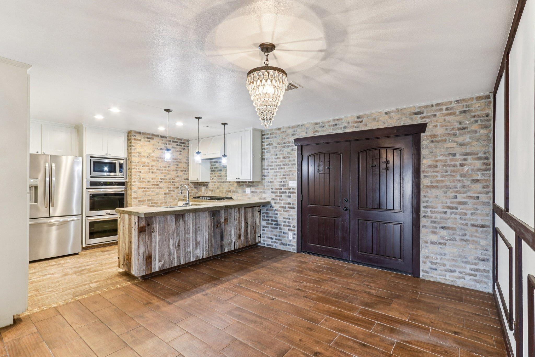 24369-2 Bingham Creek Rd # 12, Leander, TX 78641