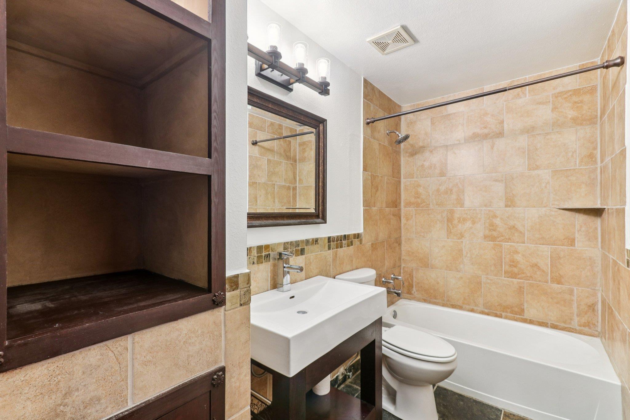 24369-2 Bingham Creek Rd # 12, Leander, TX 78641