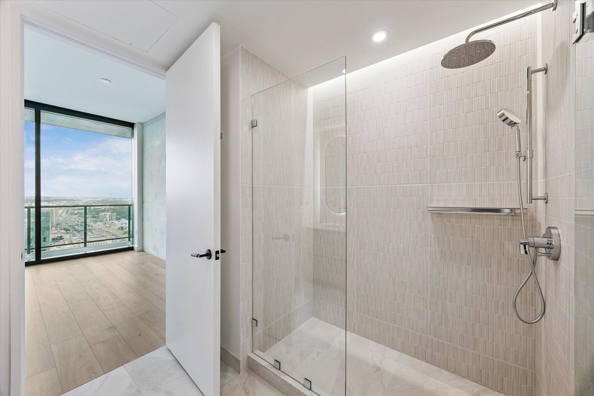 610 Davis St # 4305, Austin, TX 78701