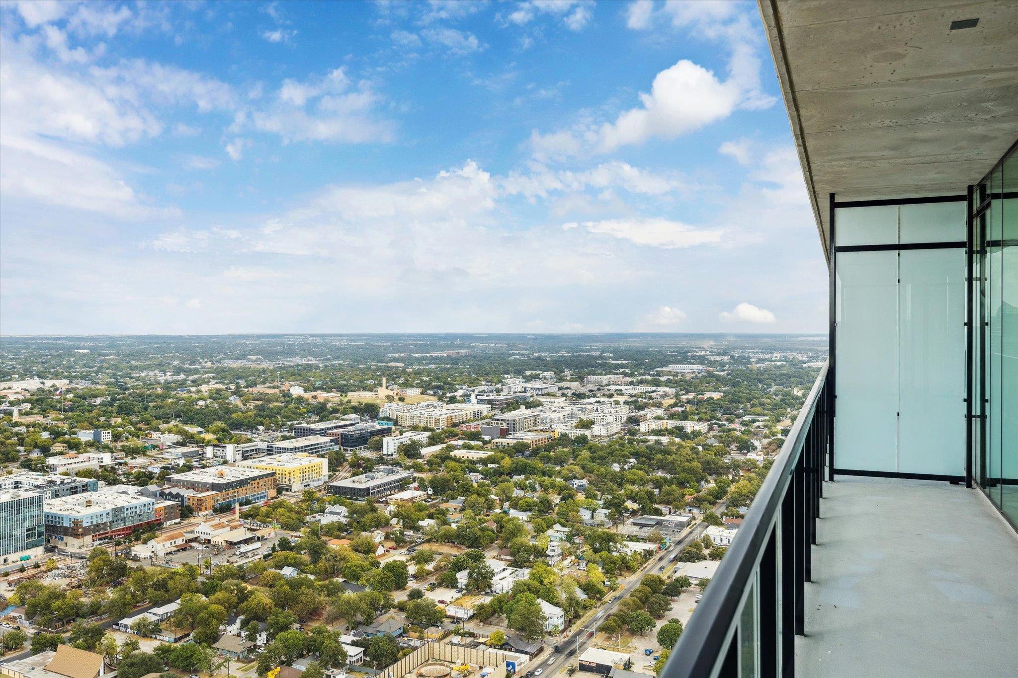 610 Davis St # 4305, Austin, TX 78701