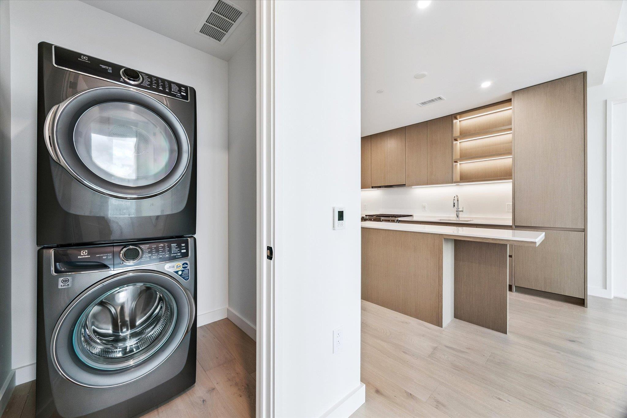 610 Davis St # 4305, Austin, TX 78701