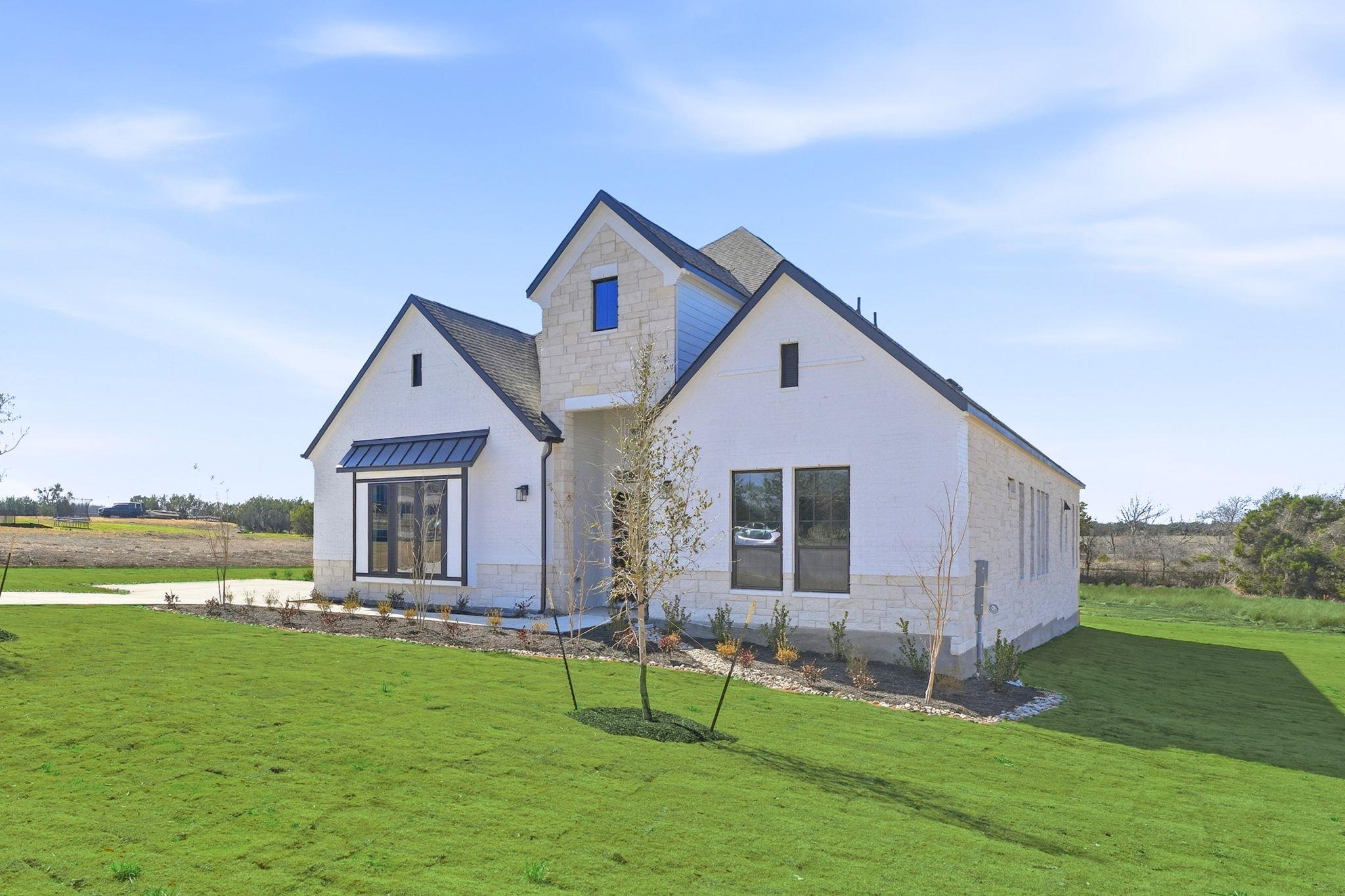 1209 Doelling Dr, Florence, TX 76527