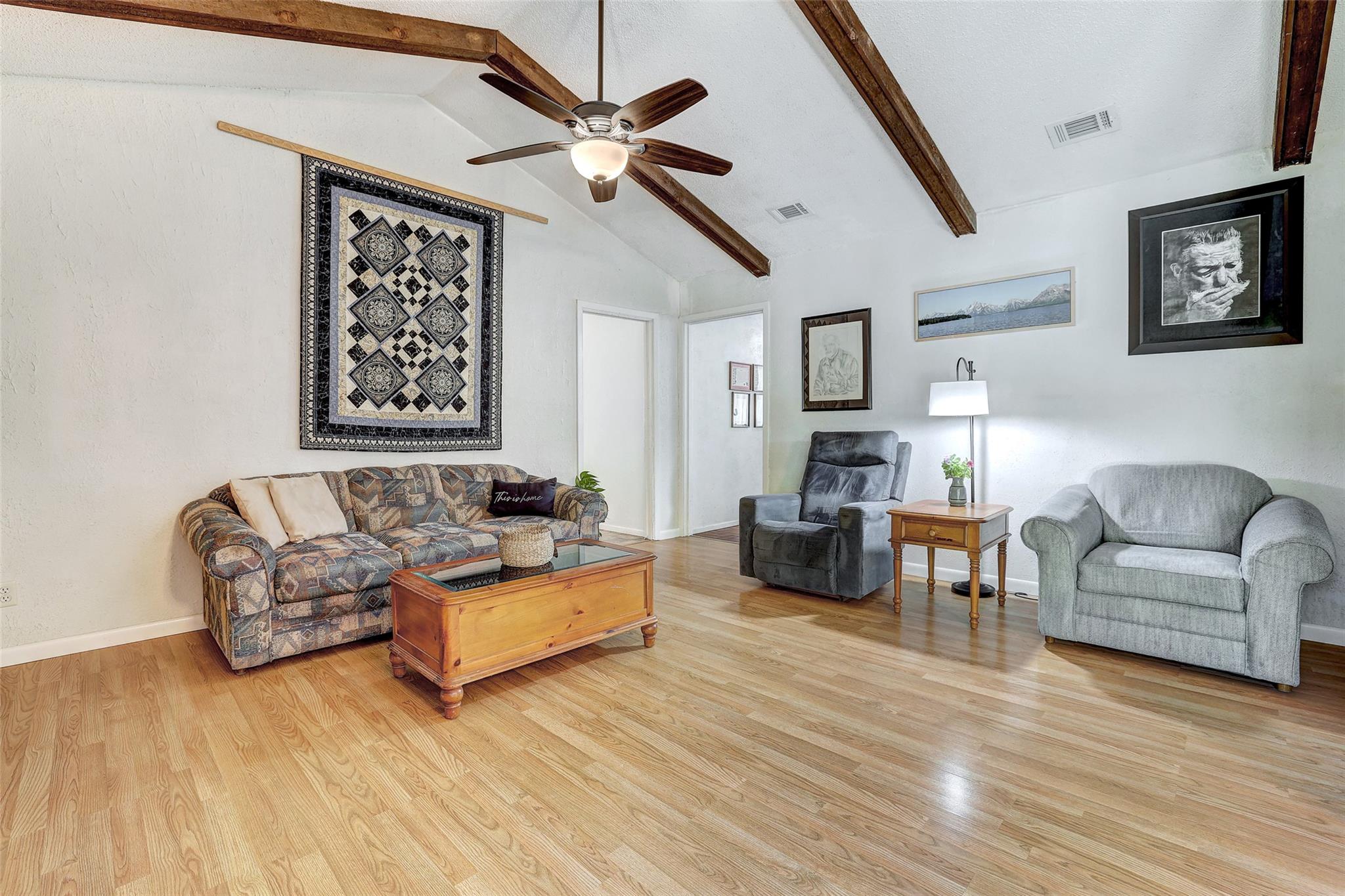 7210 Meadowood Dr, Austin, TX 78723