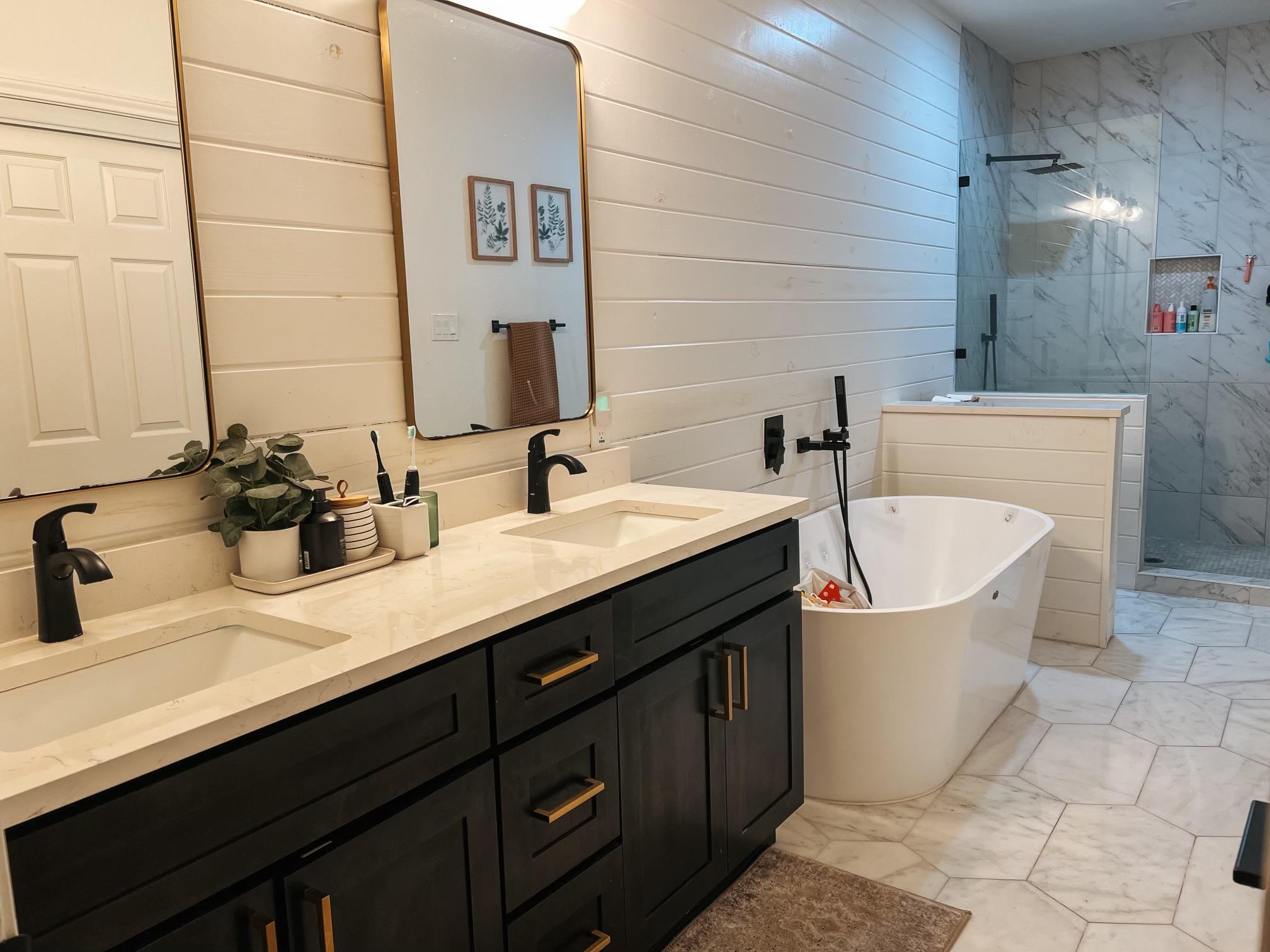 1000 Blue Bird Ct, Round Rock, TX 78681